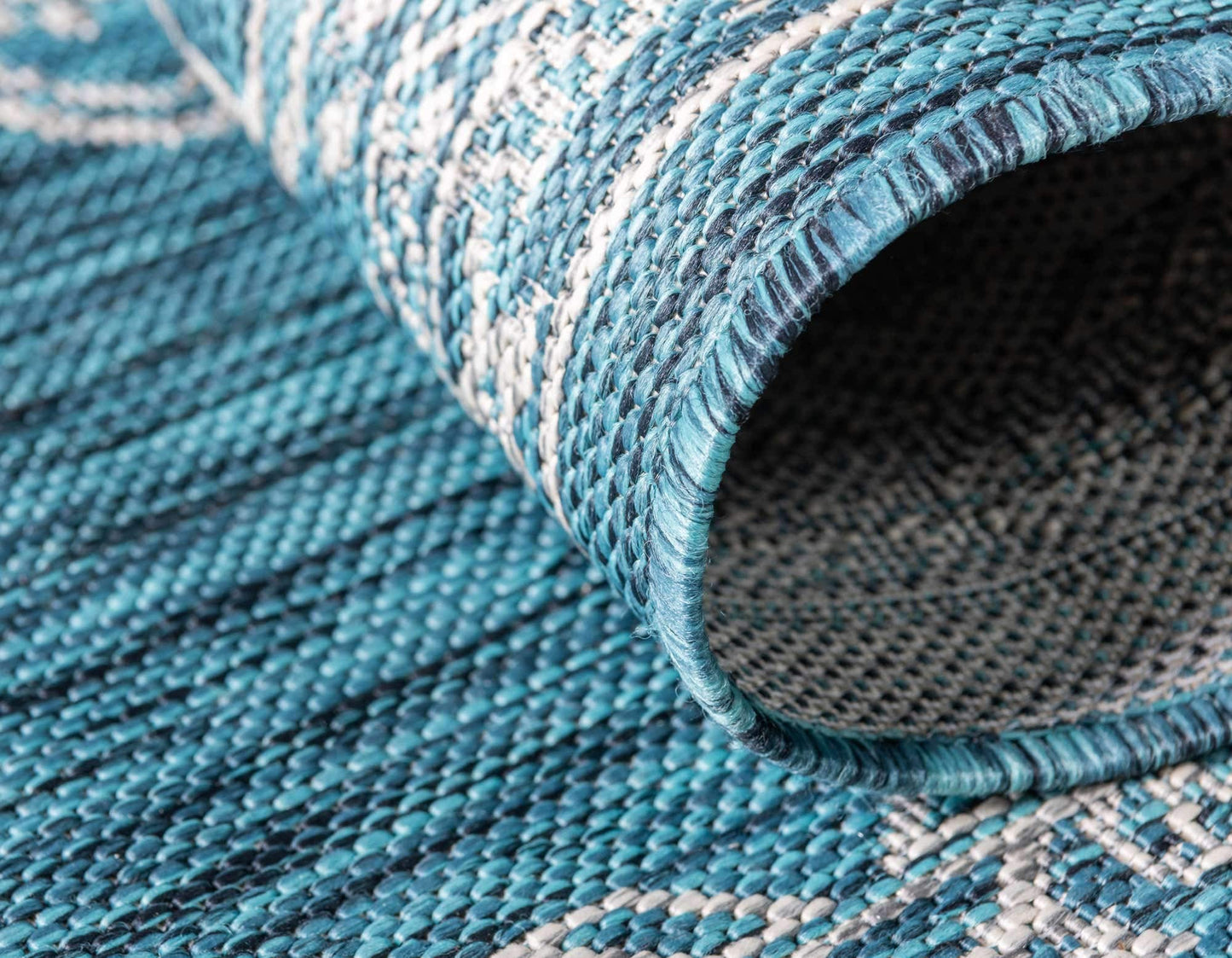Unique Loom Outdoor Traditional Collection Area Rug - Antique (4' 1" Round, Teal/ Gray)