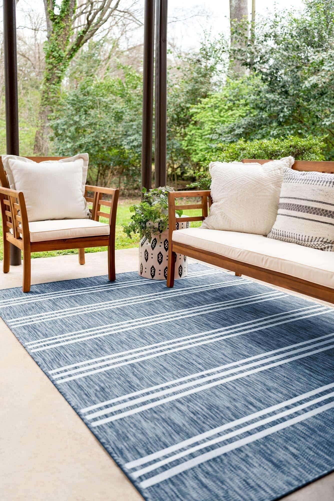 Unique Loom Outdoor Collection Area Rug - Anguilla (4' 1" x 6' 1" Rectangle, Blue/ Ivory)