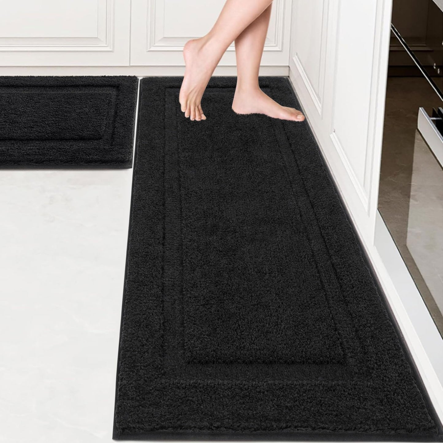 SHACOS Super Soft Black Bathroom Runner Rugs 20x47 inch Non Slip Washable Long Rugs for Bathroom Floor Tub Shower Bath Mats Bath Decor Accessories, 1'8" x 3'11"