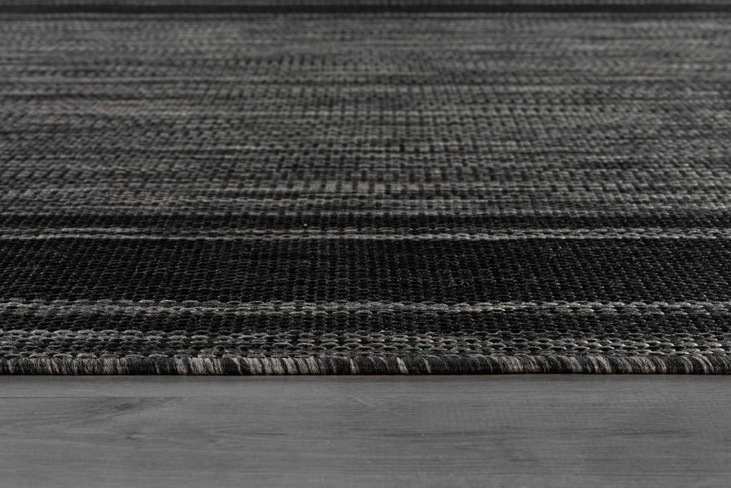 Beverly Rug Outdoor Rug 5x7 Modern Bordered Area Rugs for Indoor and Outdoor Patio Deck Porch Garden Waterproof Weather Sun Resistant Washable Outside Carpet (5 x 7 Black)