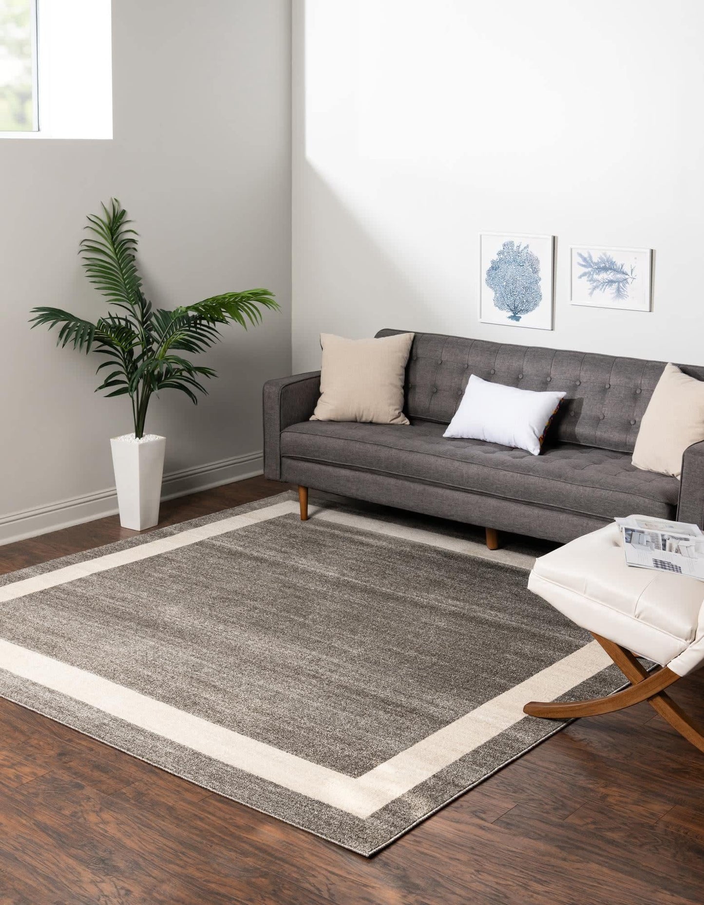 Unique Loom Del Mar Collection Area Rug - Maria (7' 10" Square, Gray/ Ivory)
