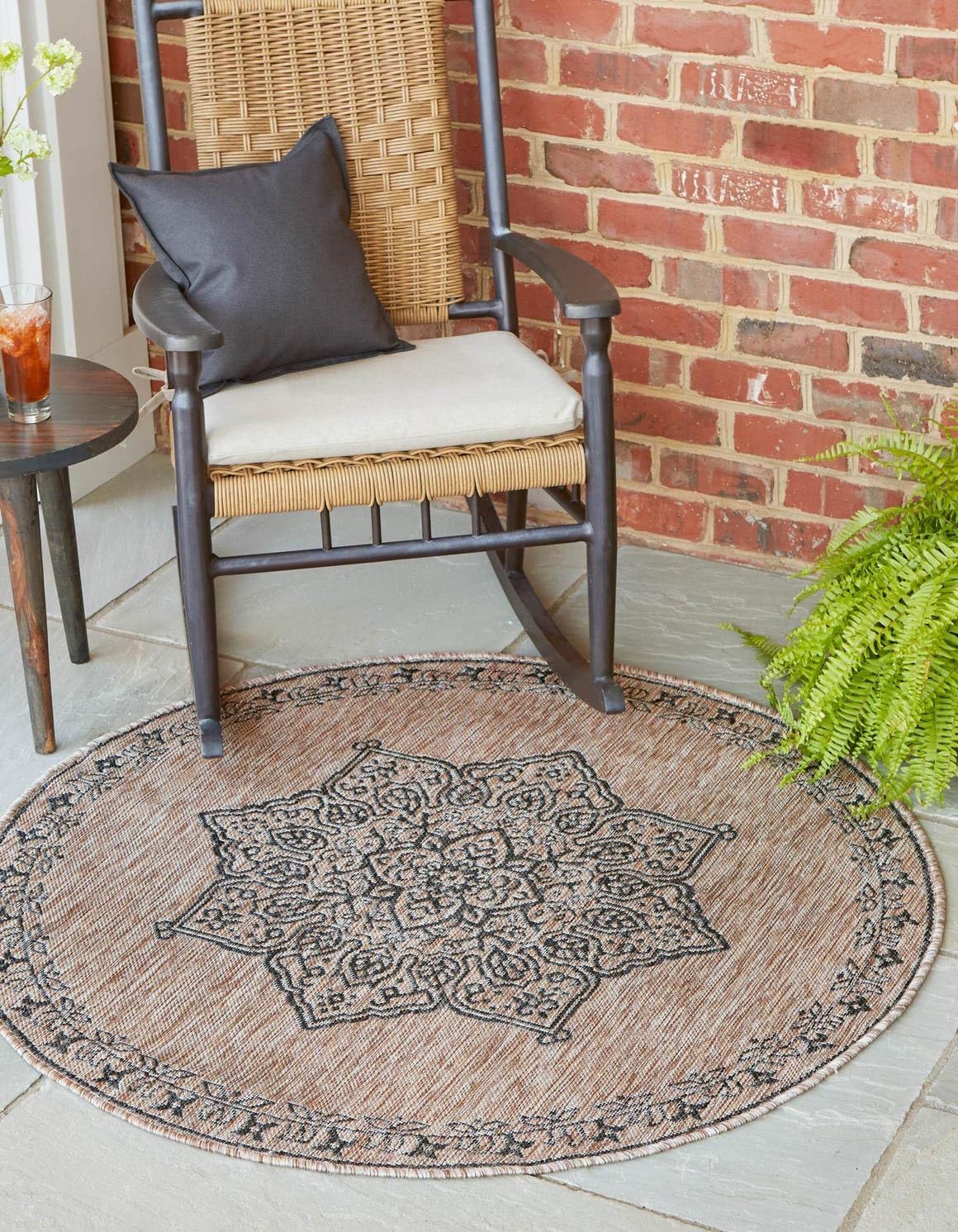 Unique Loom Outdoor Traditional Collection Area Rug - Antique (10' Round Beige/Black)