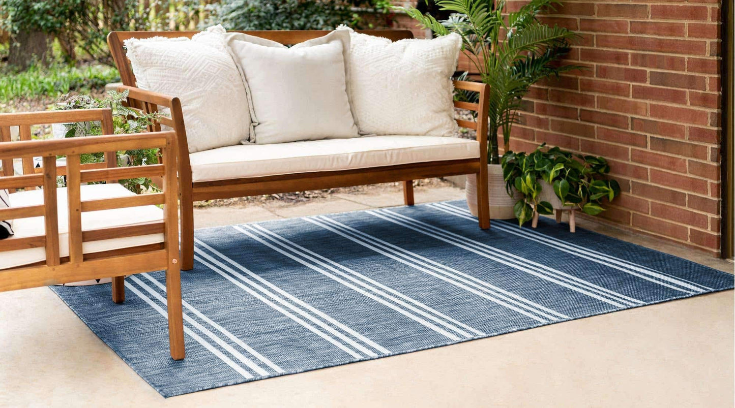 Unique Loom Outdoor Collection Area Rug - Anguilla (4' 1" x 6' 1" Rectangle, Blue/ Ivory)