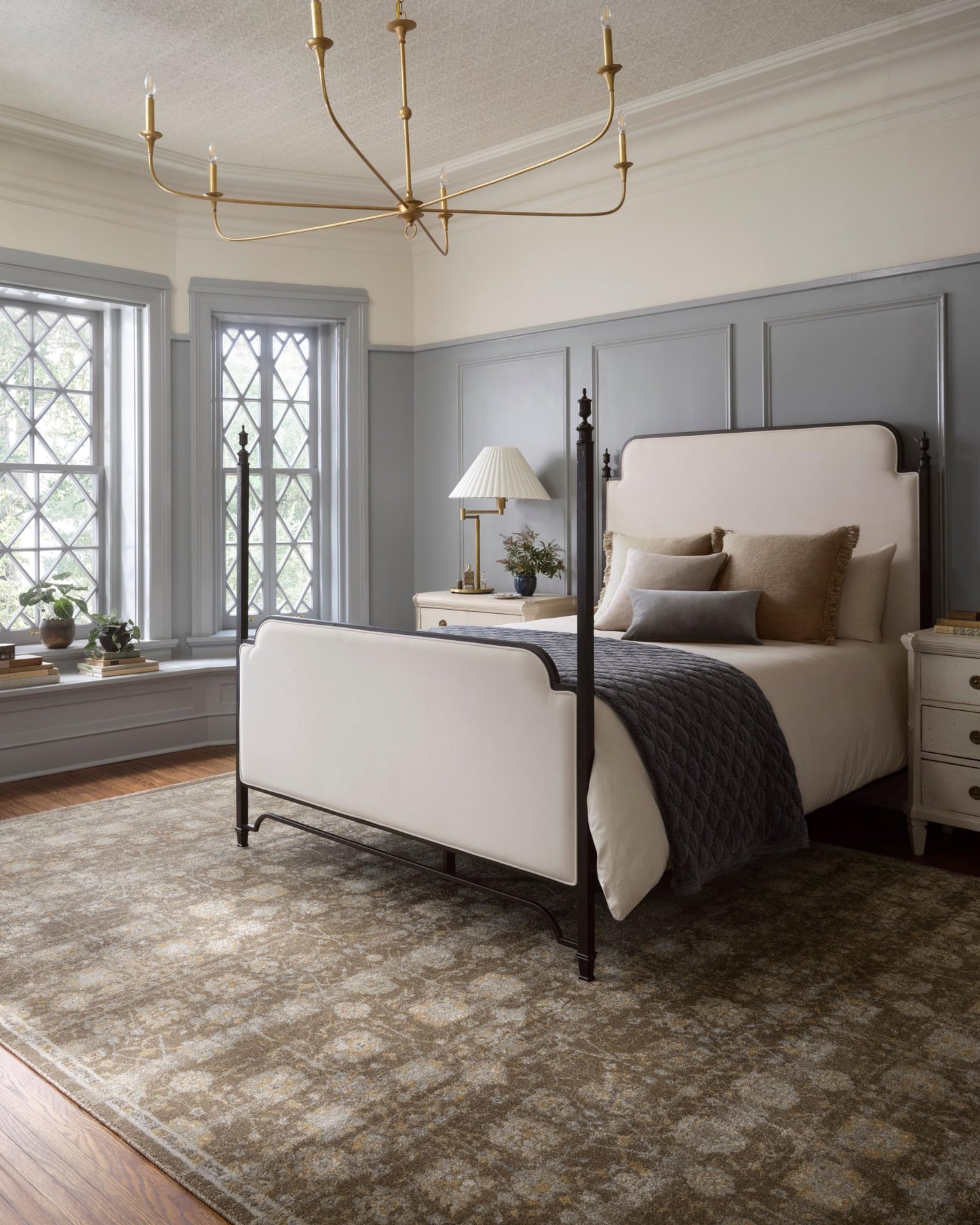 Loloi Magnolia Home by Joanna Gaines Mona Collection MOA-03 BARK/Natural 7'-6" x 10' Area Rug