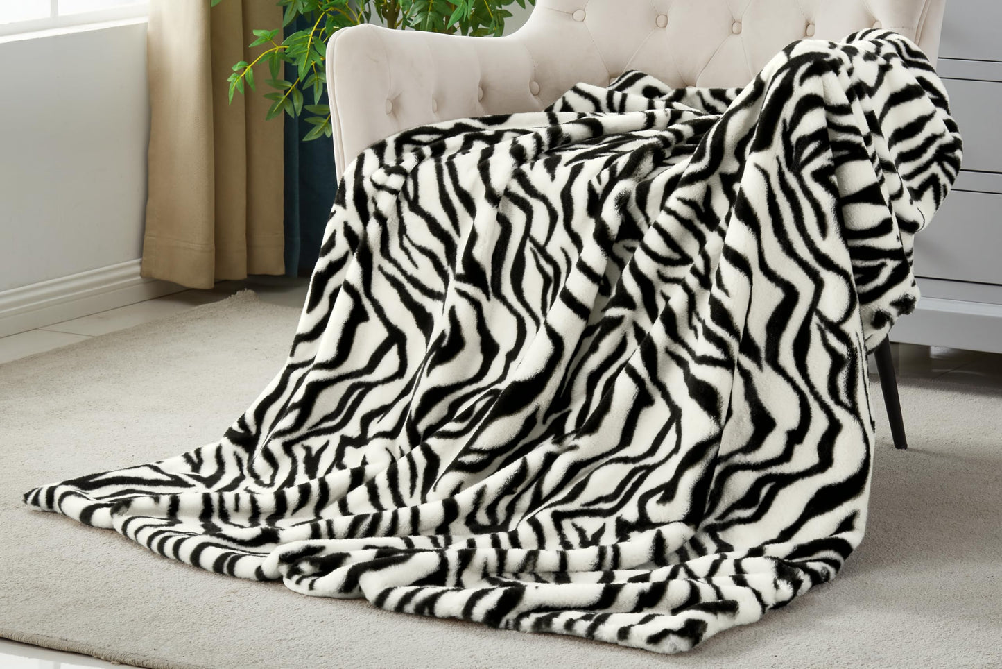 JONIYEAR Soft Fluffy Zebra Print Faux Rabbit Fur Throw Blanket 50" x 60", Luxury Cozy Shaggy Fuzzy Blankets, Reversible Cute Warm Animal Printed Blanket for Women Winter,Washable,Cream White and Black