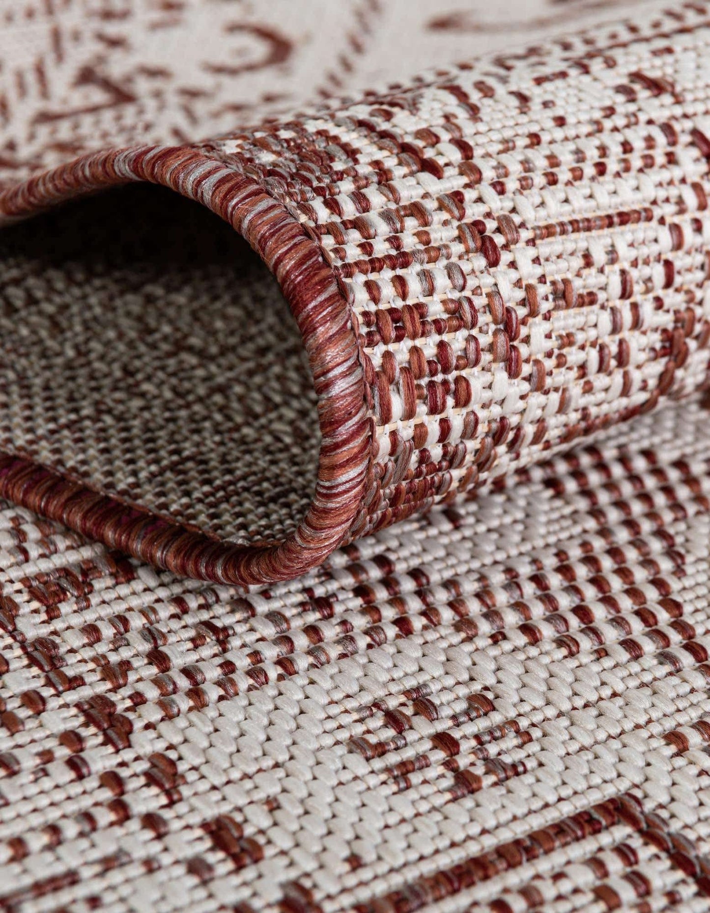 Unique Loom Outdoor Aztec Collection Area Rug - Coba (5' 3" x 7' 10" Rectangle, Rust Red/ Ivory)
