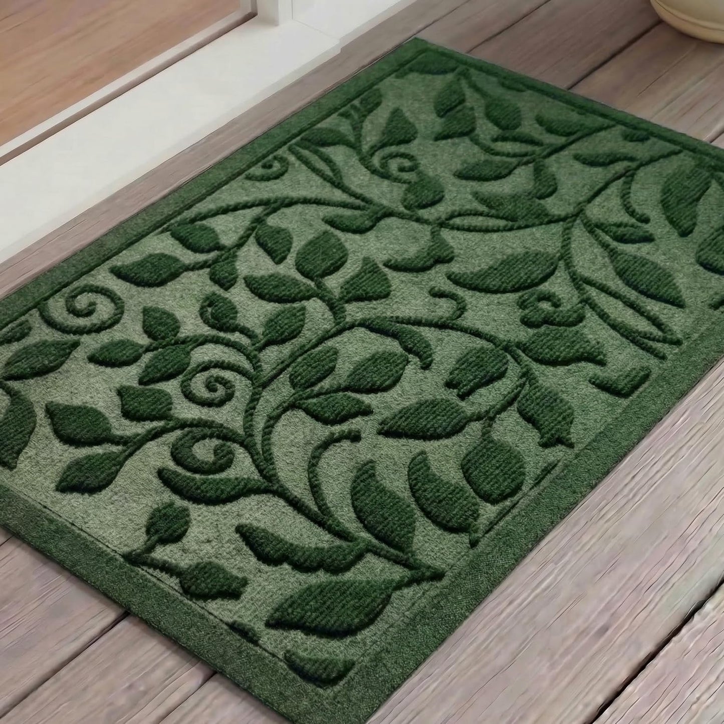 VivaNest Green Leaves Ivy Scroll Outdoor Indoor Entrance Door mat, Durable Absorbent Mud Scraper Mat for Front Door, Thick Natural Rubber Back, Easy Clean Entryway Welcome Mat 17x30 Inch, Low Profile