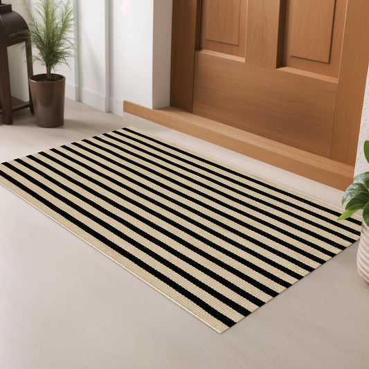 LEEVAN Outdoor Door Mat 2'x3' Washable Welcome Mat Woven Black and White Entryway Rug Farmhouse Front Porch Decor Outside Entrance Striped Outdoor Floor Mats