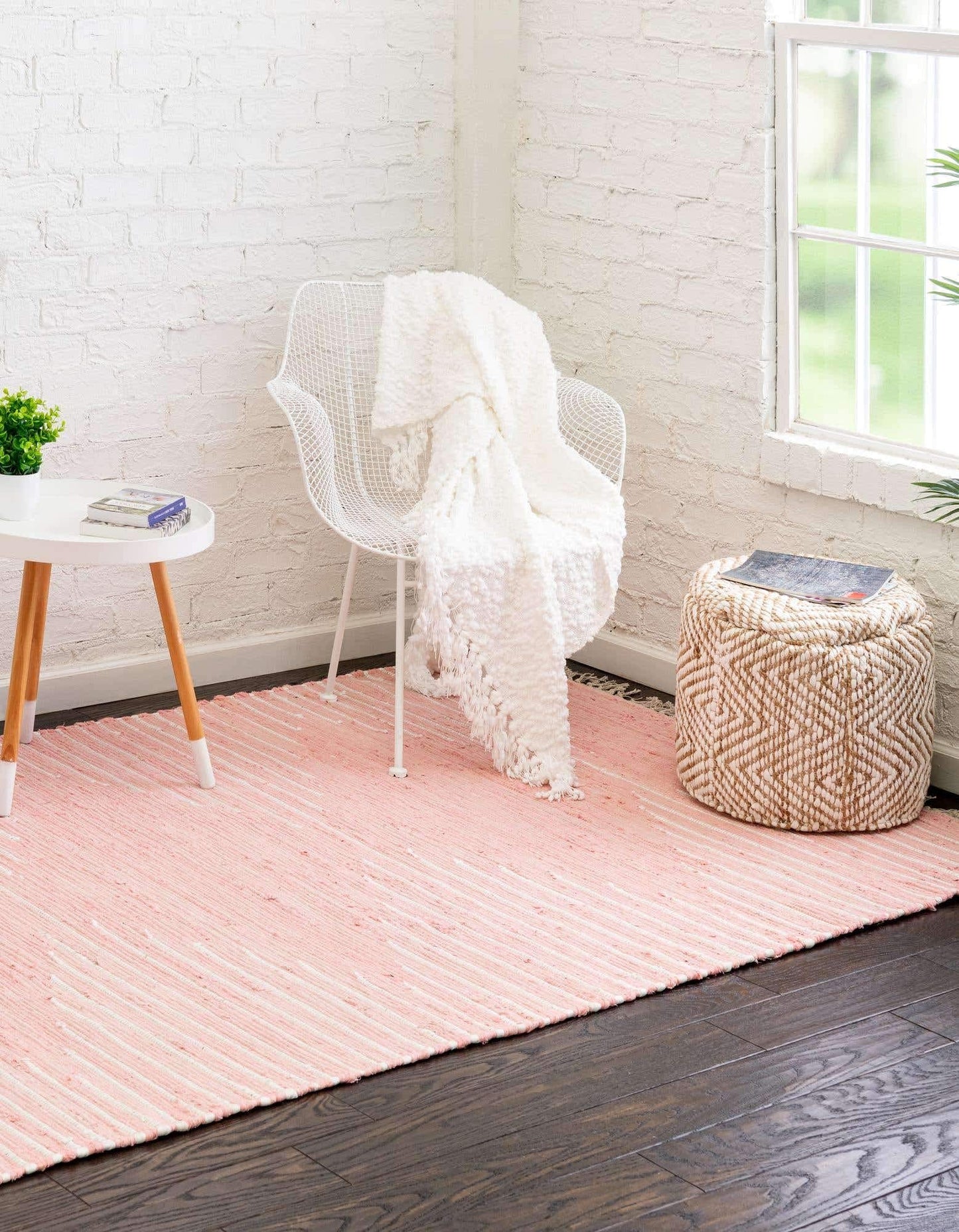 Unique Loom Chindi Cotton Collection Area Rug - Briah (5' 1" x 8' Rectangle, Rose/ Ivory)