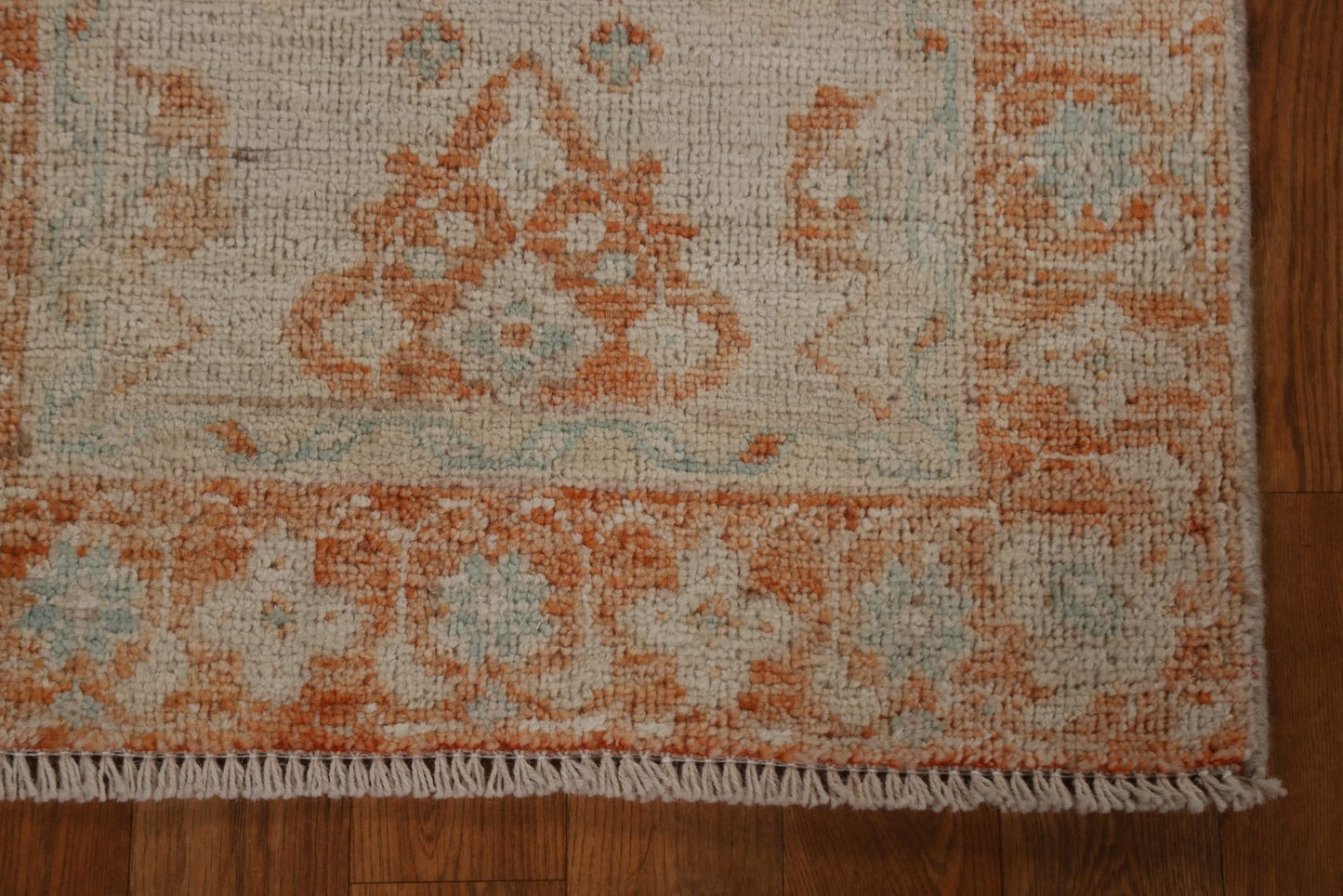 Rug Source Transitional Collection, 2x4 Oushak Rug, Hand Knotted Beige & Ivories Medallion Rug, Oriental 100% Wool Carpet for Foyer, Entryway and Hallway