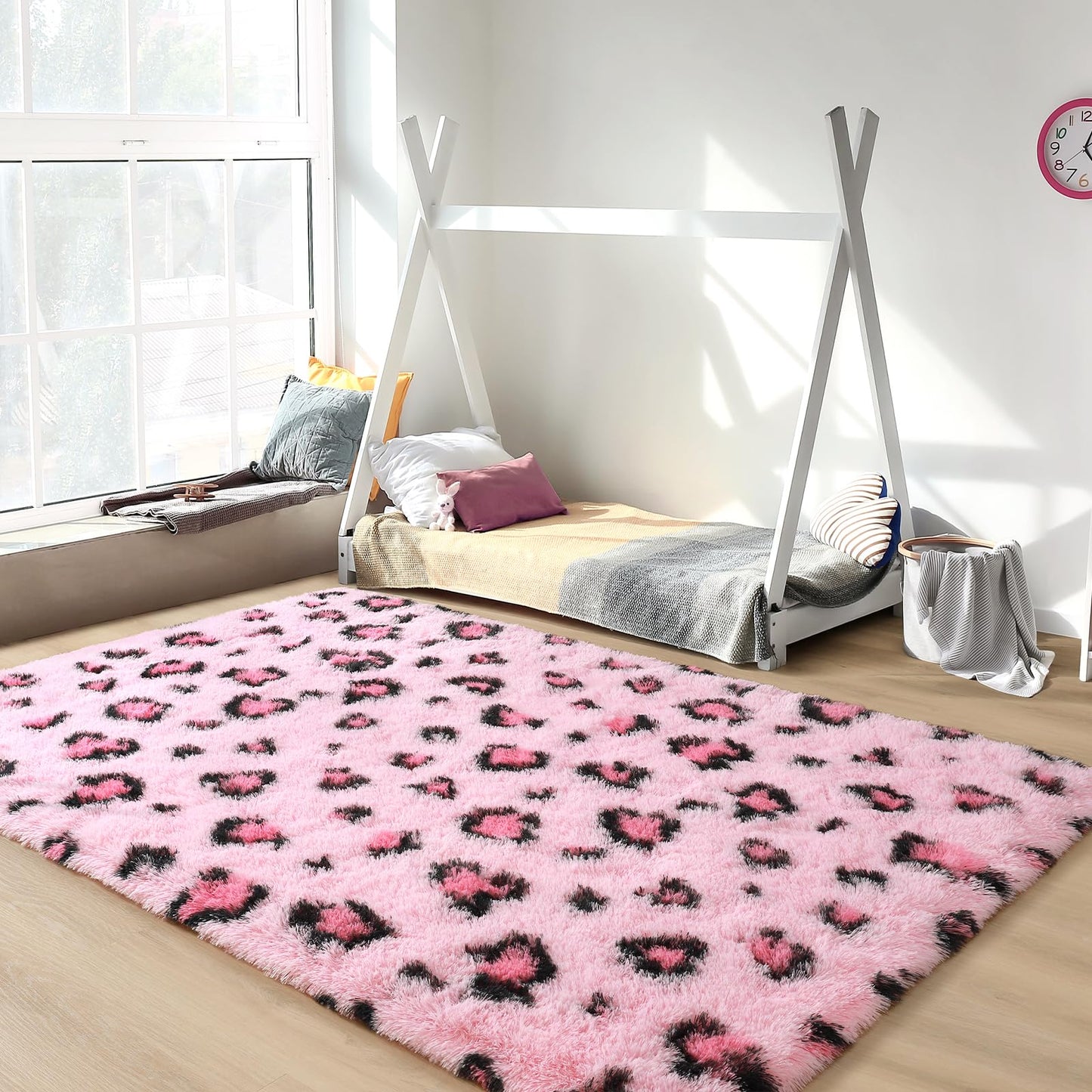Living Room Area Rug - 5x8 Kids Room Fluffy Bedroom Pink Leopard/Cheetah Print Faux Fur Washable Carpet