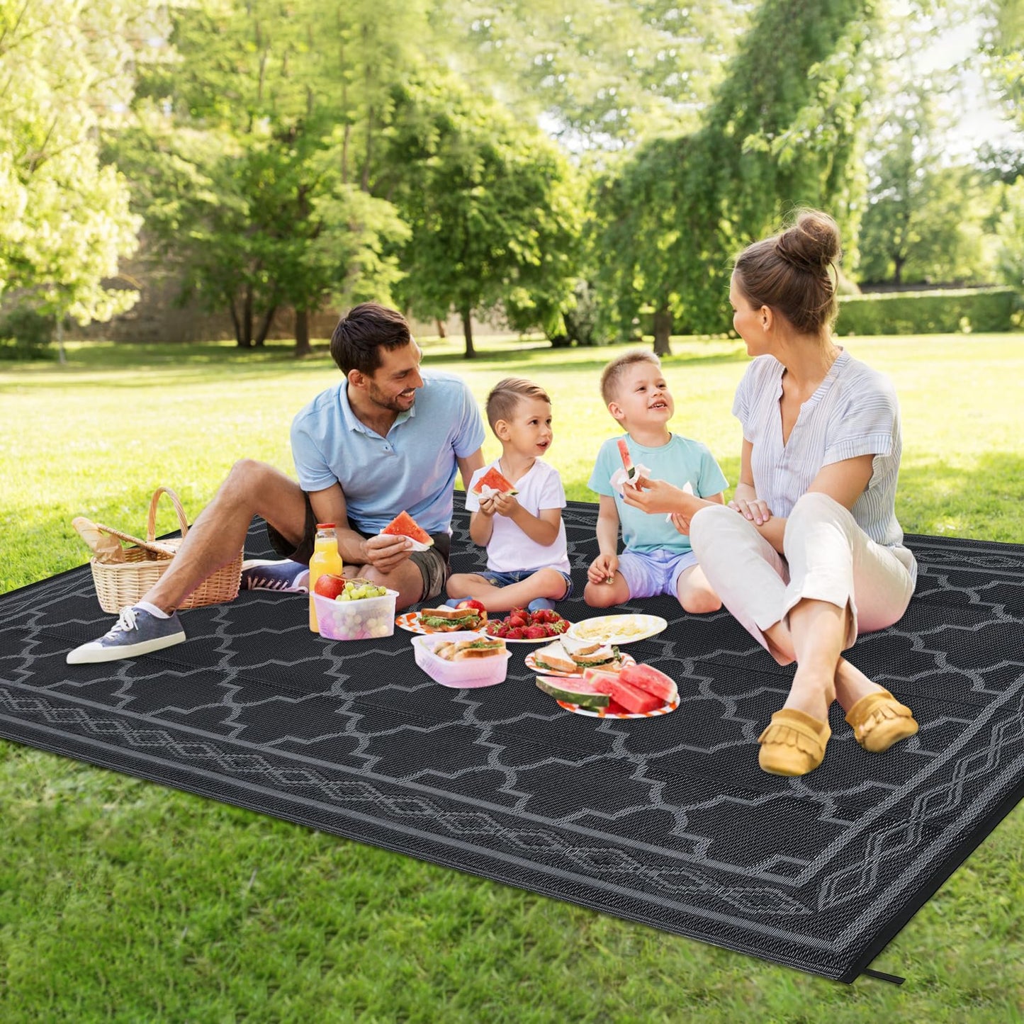 GarveeHome 9x12 Outdoor Rug for Patio Reversible Camping Carpet Waterproof Plastic Straw Rug,Foldable Area Rugs Mats for RV, Picnic, Backyard, Deck, Balcony, Porch, Beach, Black/Grey