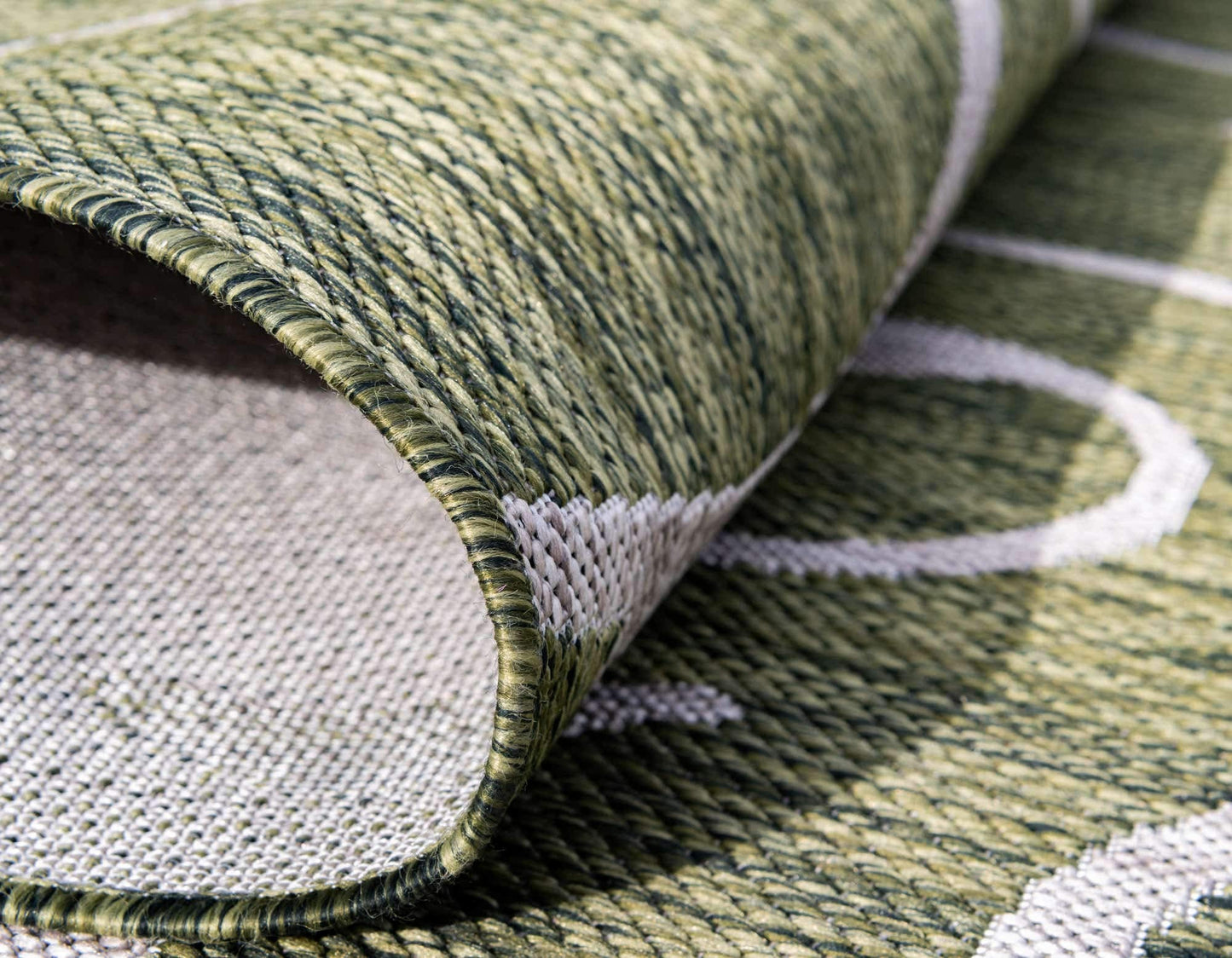Unique Loom Outdoor Botanical Collection Area Rug - Curl (4' x 6' Rectangle Green/Ivory)