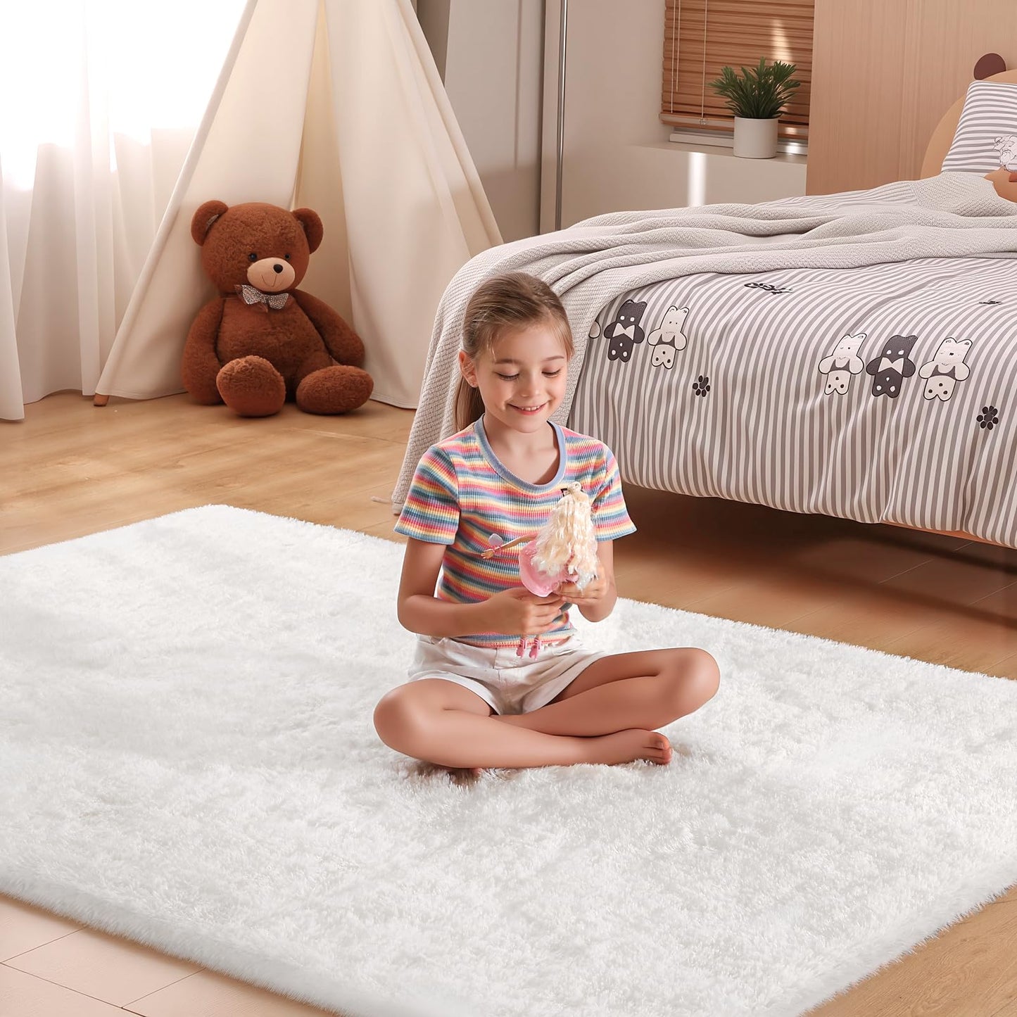 Mhyup 4x6 Cream White Rugs for Bedroom Living Room, Fluffy Small Area Rug Soft Shag Non-Slip Carpet for Kids Boys Girls and Nursery Room Indoor Dorm Home Decor (4ft x 6ft, Cream White)