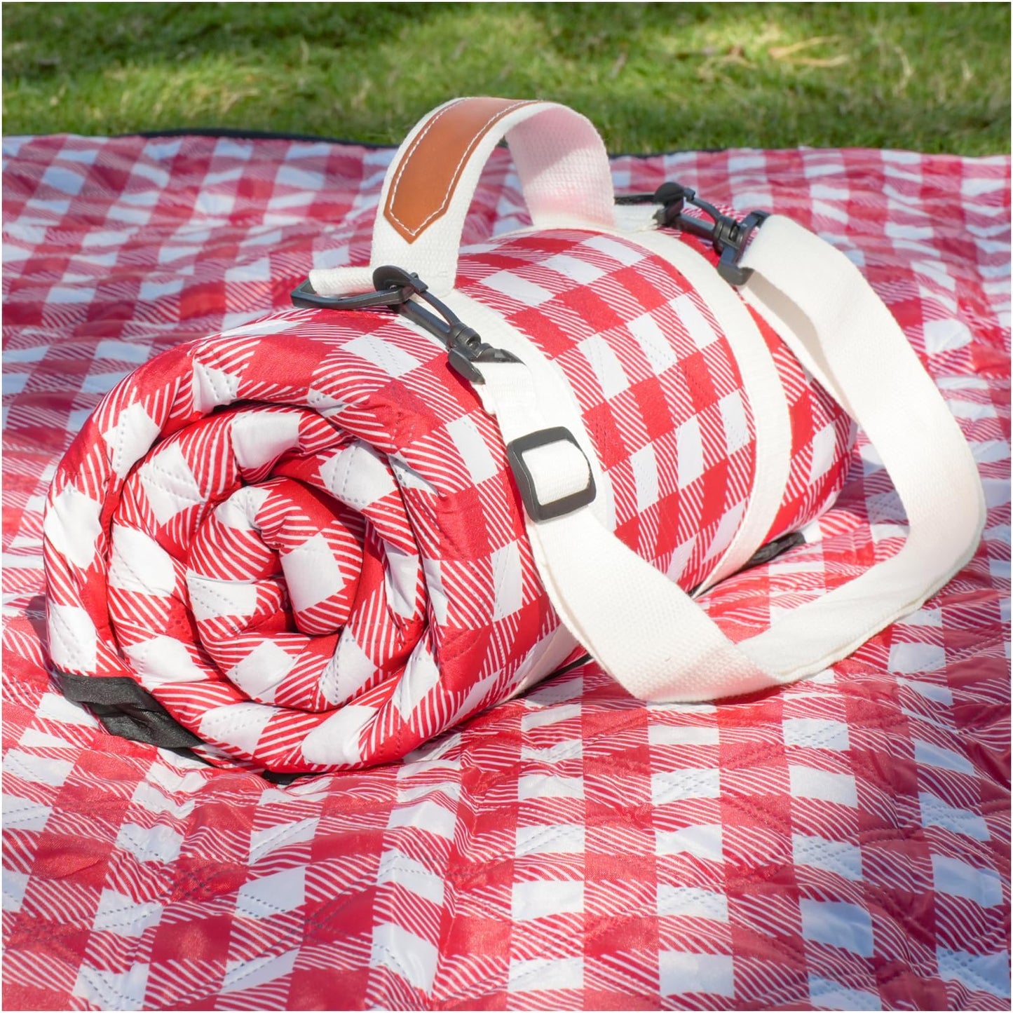 Genovega Waterproof Picnic Blanket Beach Outdoor Camping Mat Rug Extra Large Foldable Cute Big Travel Essential Accessories Gift Park Patio Lawn Garden Grass Ground Music Festival Must Have Checkered