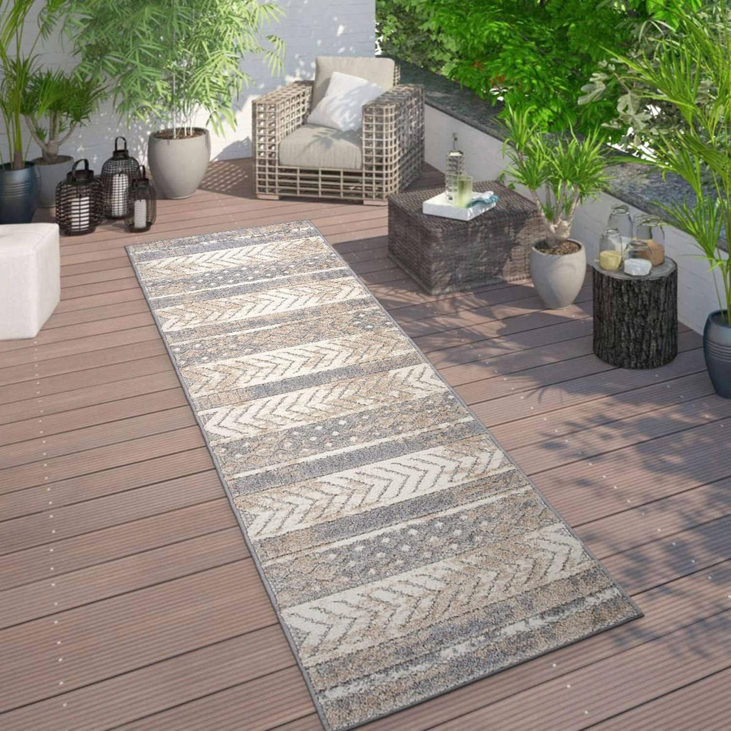 Rugshop Distressed Geometric Indoor/Outdoor Beige Runner Rug Modern Tribal Stripe, Durable Stain Resistant Low Profile Perfect for Patio, Backyard, Deck and Outdoor Lounge 2' x 7'