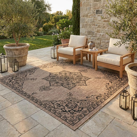 Unique Loom Outdoor Traditional Collection Area Rug - Antique (7' 10" Square Beige/Black)