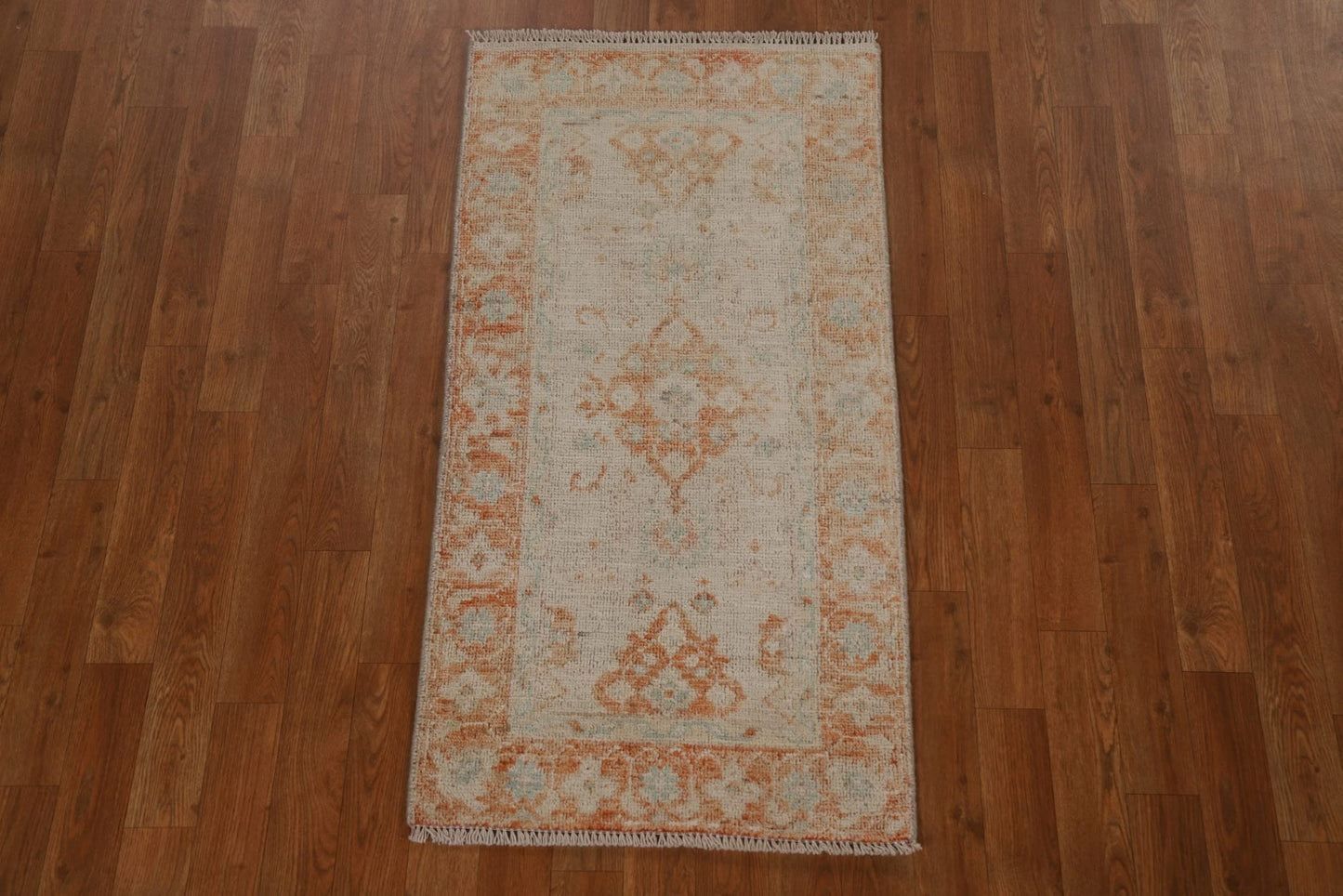 Rug Source Transitional Collection, 2x4 Oushak Rug, Hand Knotted Beige & Ivories Medallion Rug, Oriental 100% Wool Carpet for Foyer, Entryway and Hallway