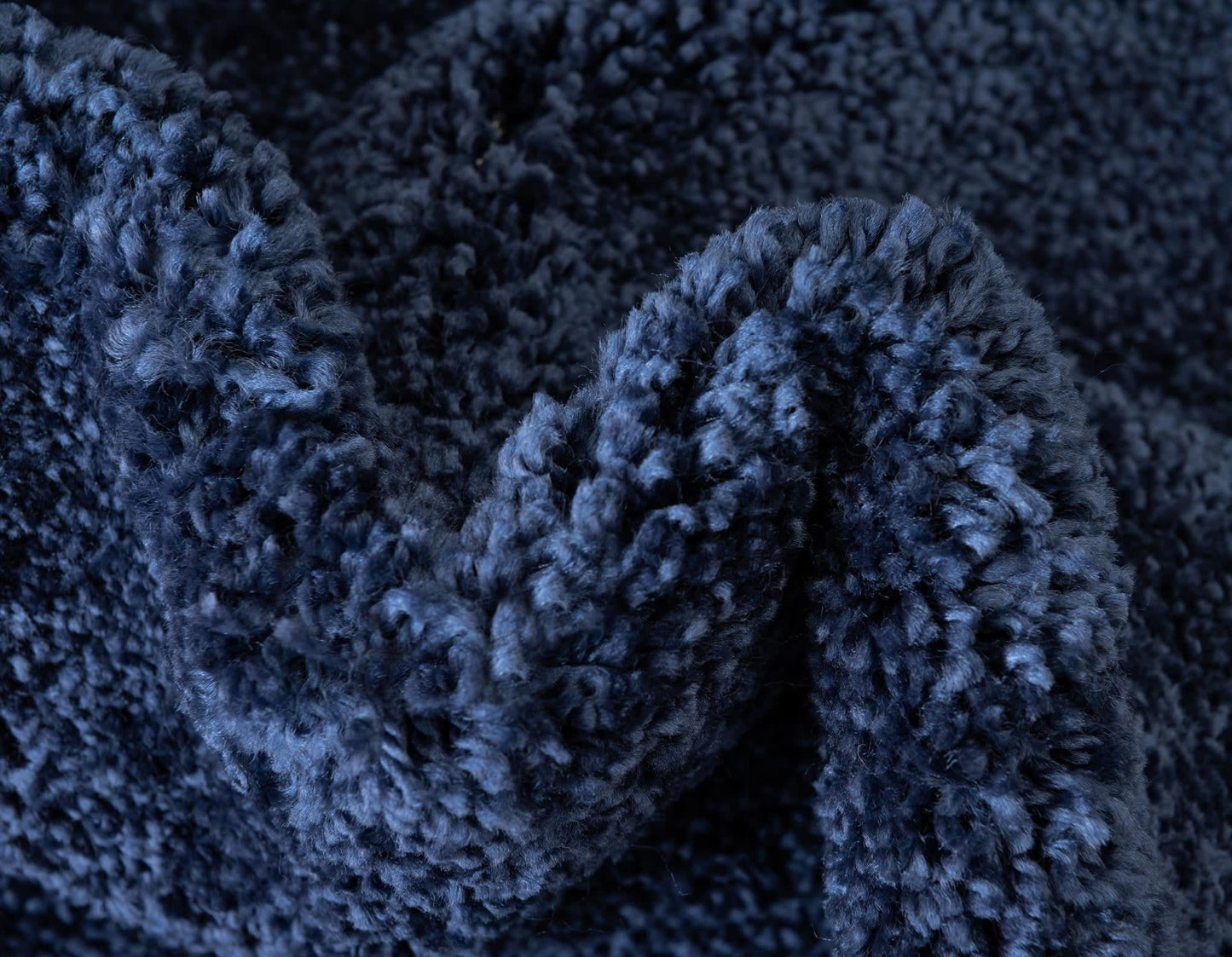 Unique Loom Solo Collection Area Rug - Calabasas (3' 3" x 5' 3" Oval, Navy Blue)
