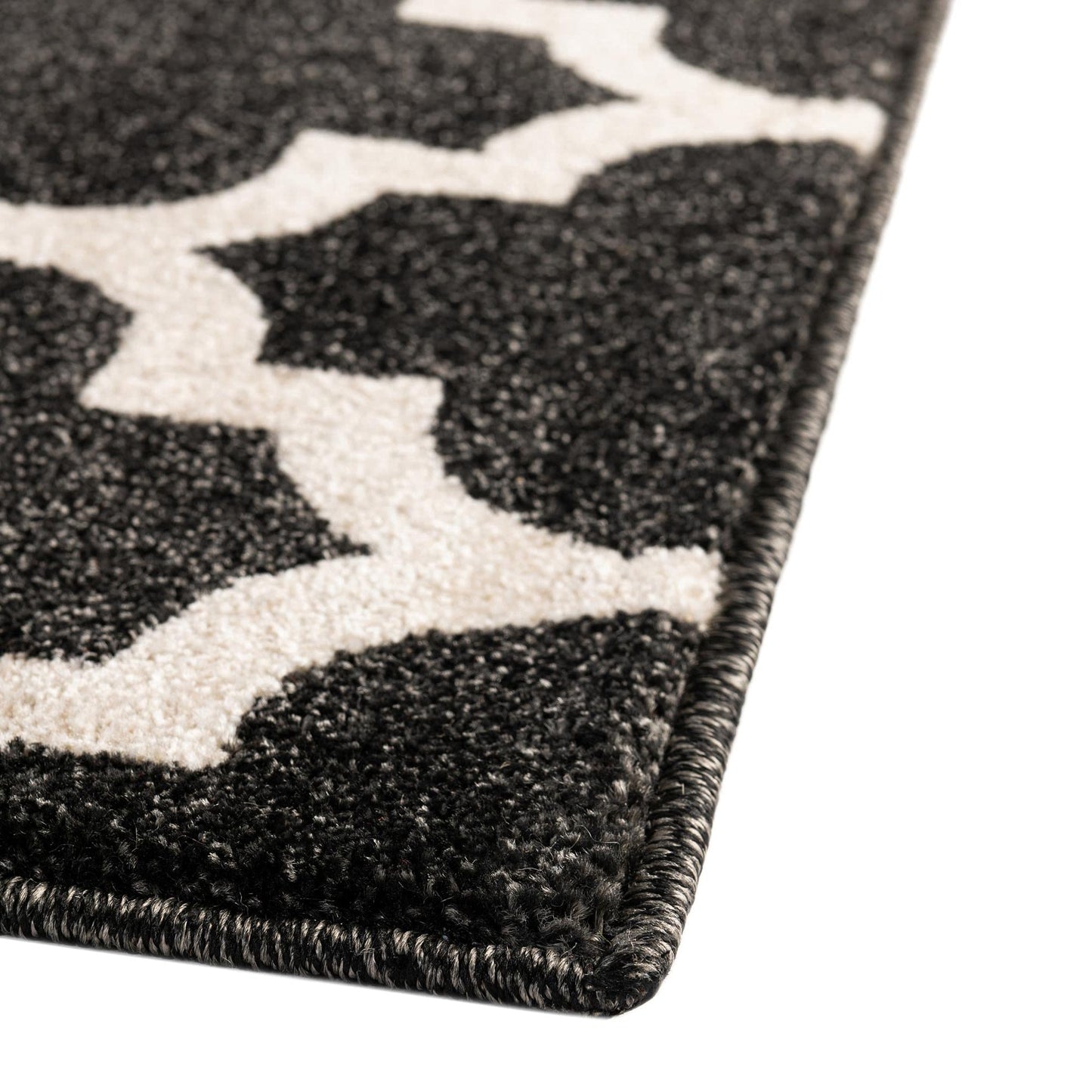 Rugs.com Lattice Collection Rug – 3' x 5' Black Medium Rug Perfect for Entryways, Kitchens, Breakfast Nooks, Accent Pieces