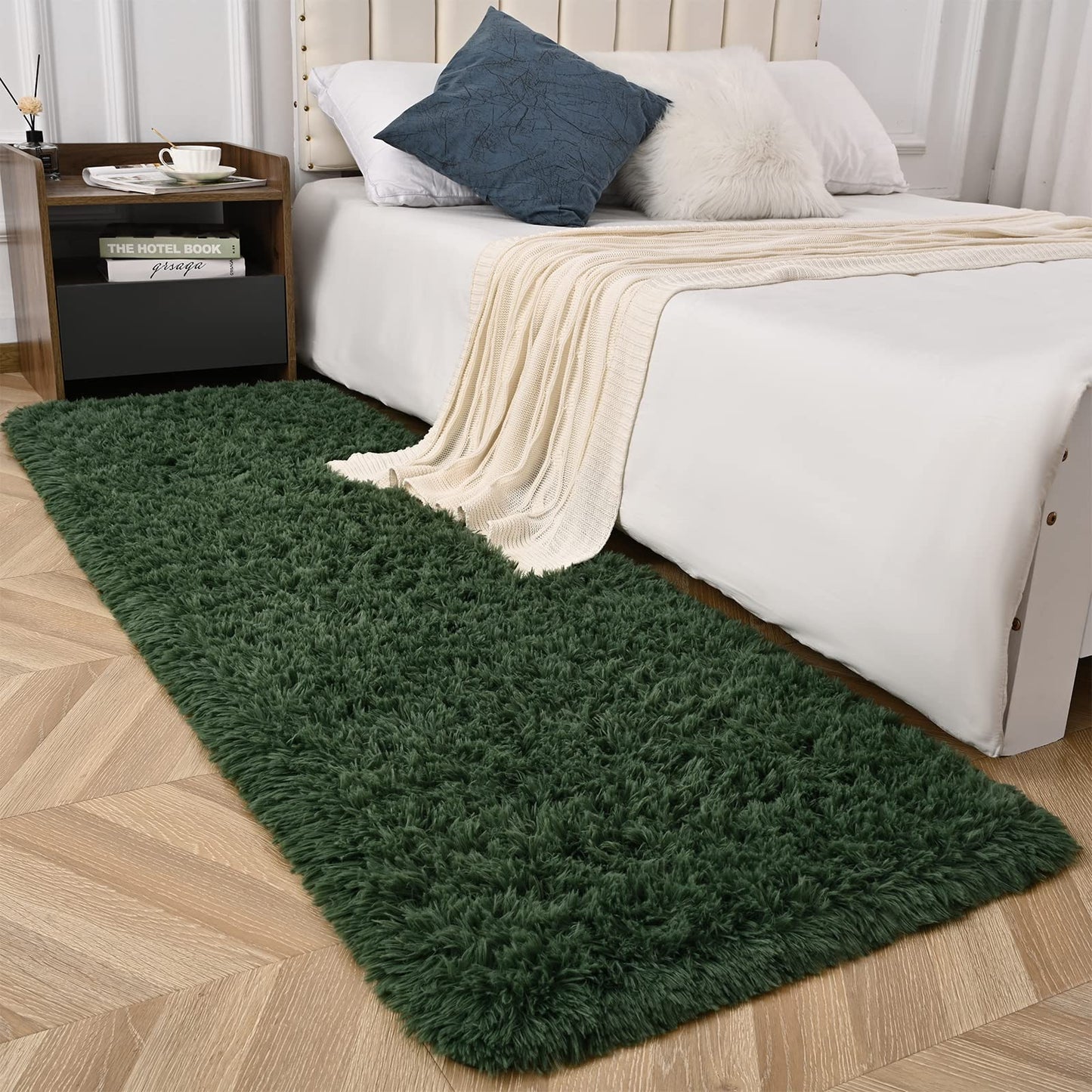 Zedrew Deep Green Runner Area Rugs for Bedroom Living Room, 2x4 Feet Fluffy Bedside Rugs, Soft Shaggy Carpet Rug for Kids Room Nursery, Furry Cute Rugs for Girls Boys Dorm Room Home Decor
