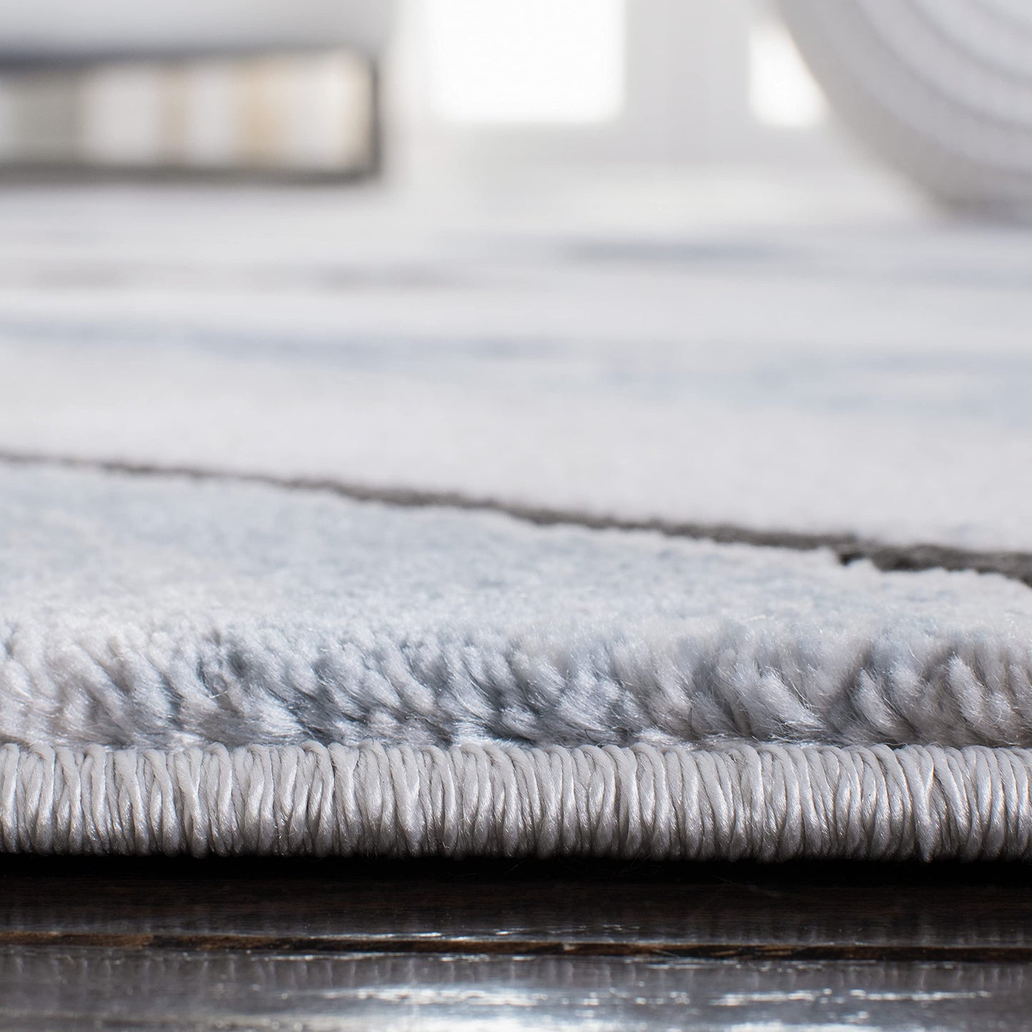 SAFAVIEH Craft Collection Area Rug - 6'7" x 9', Blue & Grey, Modern Abstract Design, Non-Shedding & Easy Care, Ideal for High Traffic Areas in Living Room, Bedroom (CFT819M)