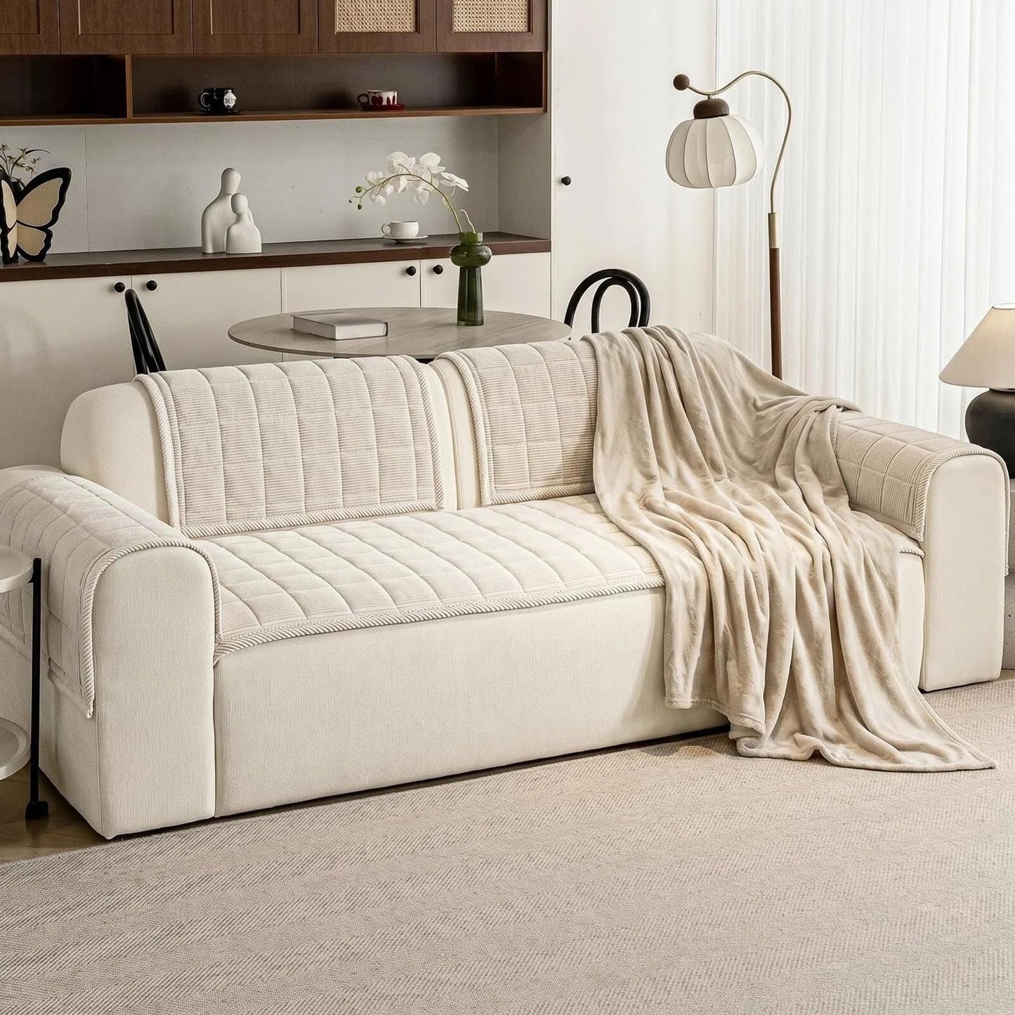 PJLZJFBY Couch Covers for Dogs Washable, Non Slip Couch Covers for Loveseat Sofa Pet Friendly, Soft Fuzzy Sofa Covers for Pet, Dog Couch Cover Furniture Protector(1PC,Beige White,27.6"x94.5")