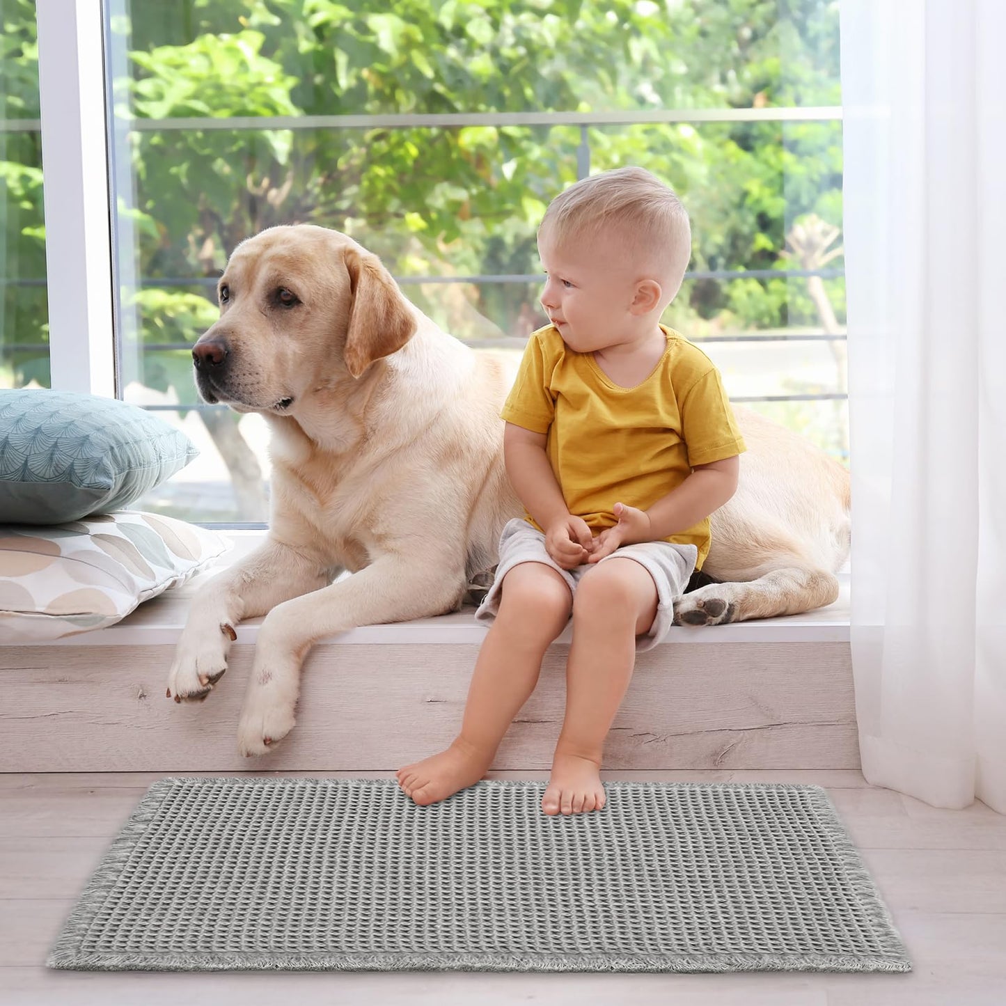ZALL Grey Waffle Bath Mat,Super Absorbent Non Slip Bathroom Rug,Gray 18x30inch,Machine Washable Ultra Soft Floor Mats