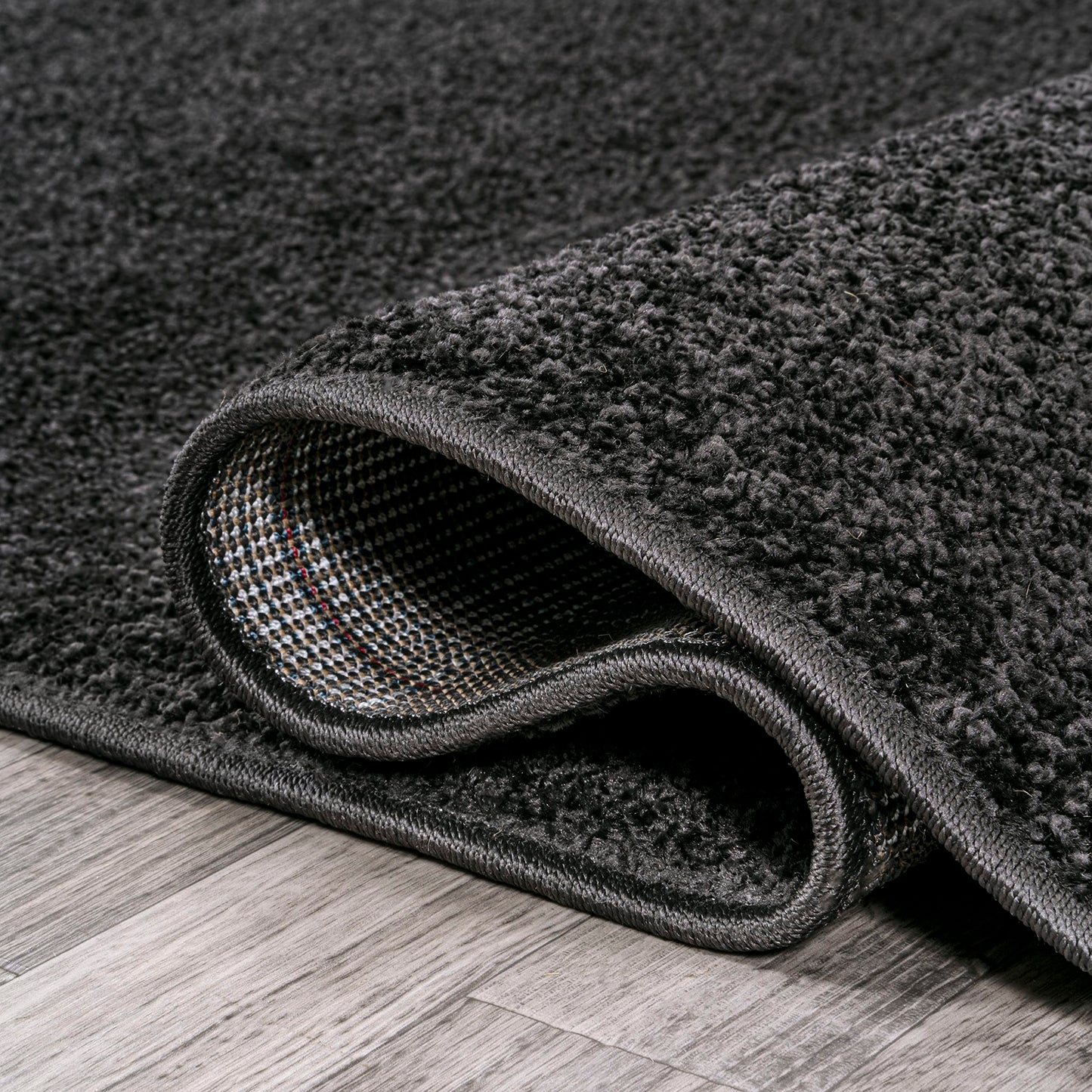JONATHAN Y Haze Solid Low-Pile Black 4x6 Oval Indoor Area Rug, Coastal,Bohemian,Minimalist,Classic, Easy-Cleaning for Living Room,Bedroom,Kitchen,Pet Friendly,Non-Shedding (SEU100I-4OV)