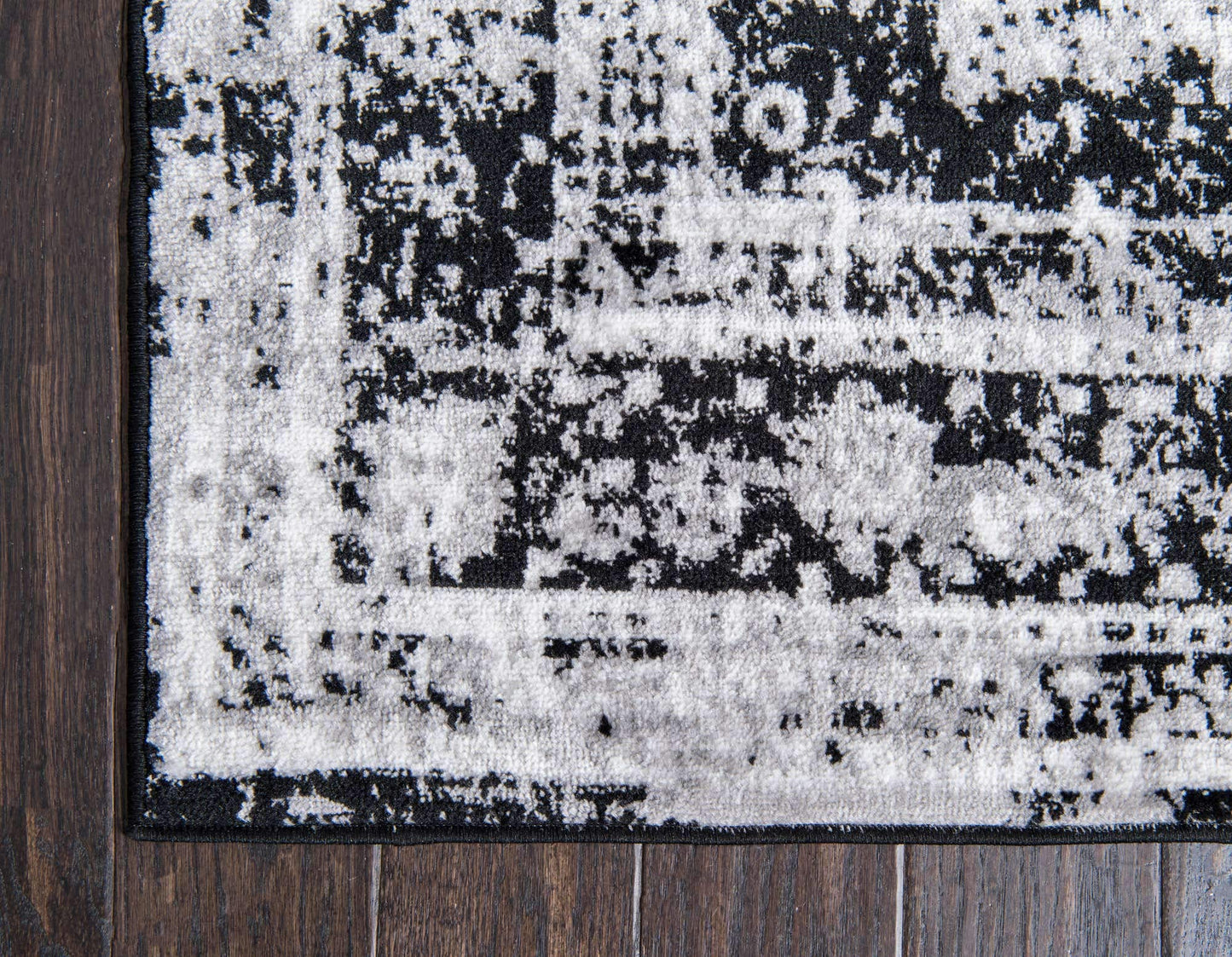 Unique Loom Sofia Collection Area Rug - Salle Garnier (5' 3" x 8' Rectangle, Black/ Ivory)