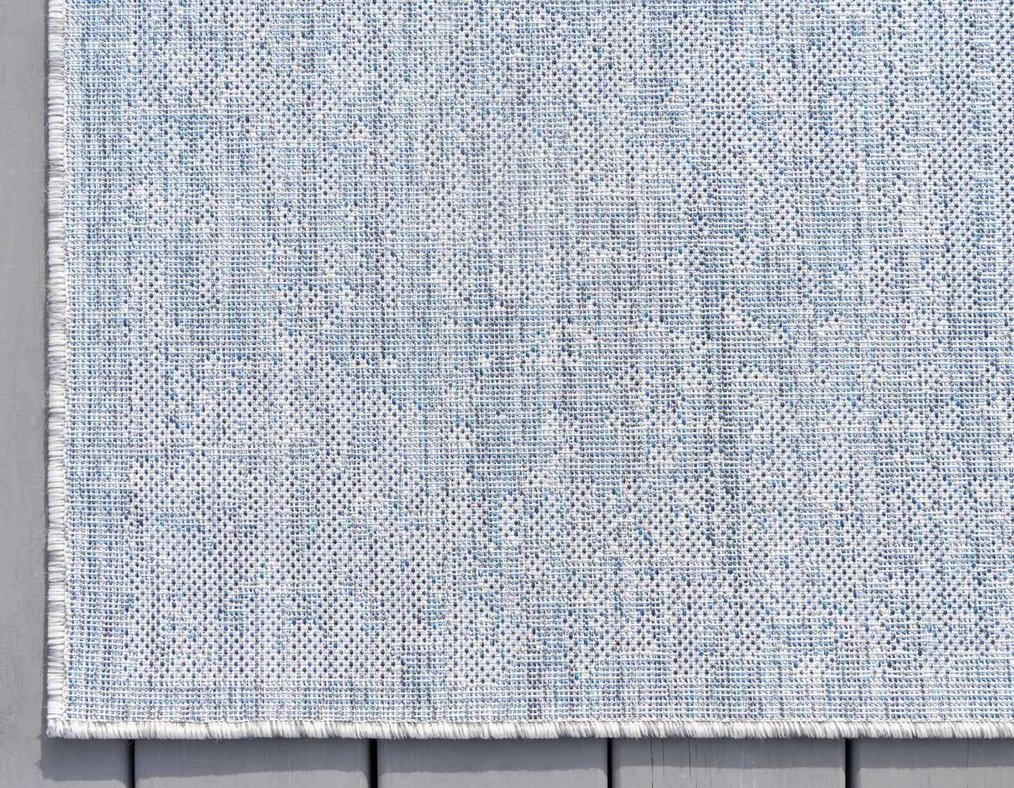 Unique Loom Outdoor Traditional Collection Area Rug - Timeworn (4' 1" x 6' 1" Rectangle, Blue/ Gray)