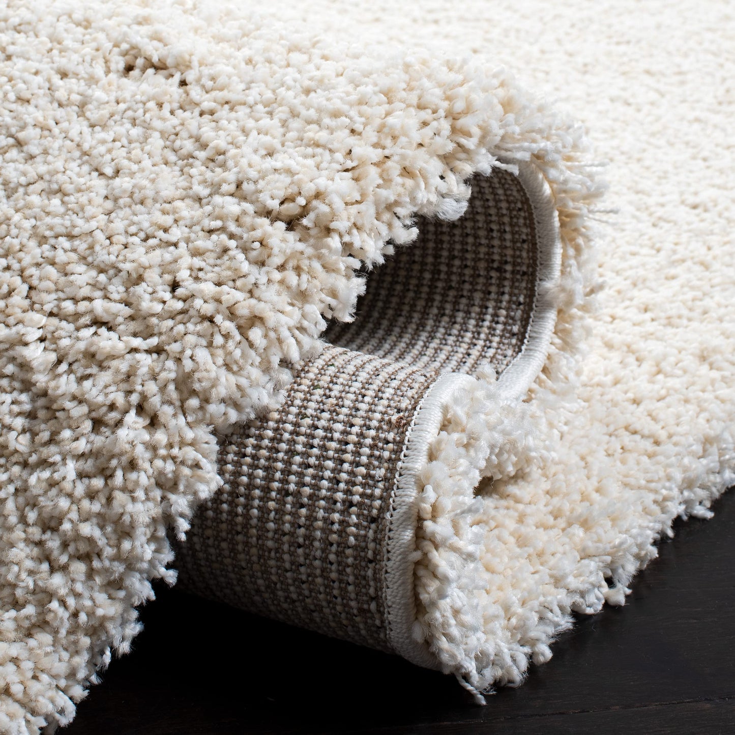 SAFAVIEH Milan Shag Collection Area Rug - 6' x 9', Ivory, Solid Design, Non-Shedding & Easy to Clean, Plush Thick Pile, Ideal for Living Room, Bedroom (SG180-1212)