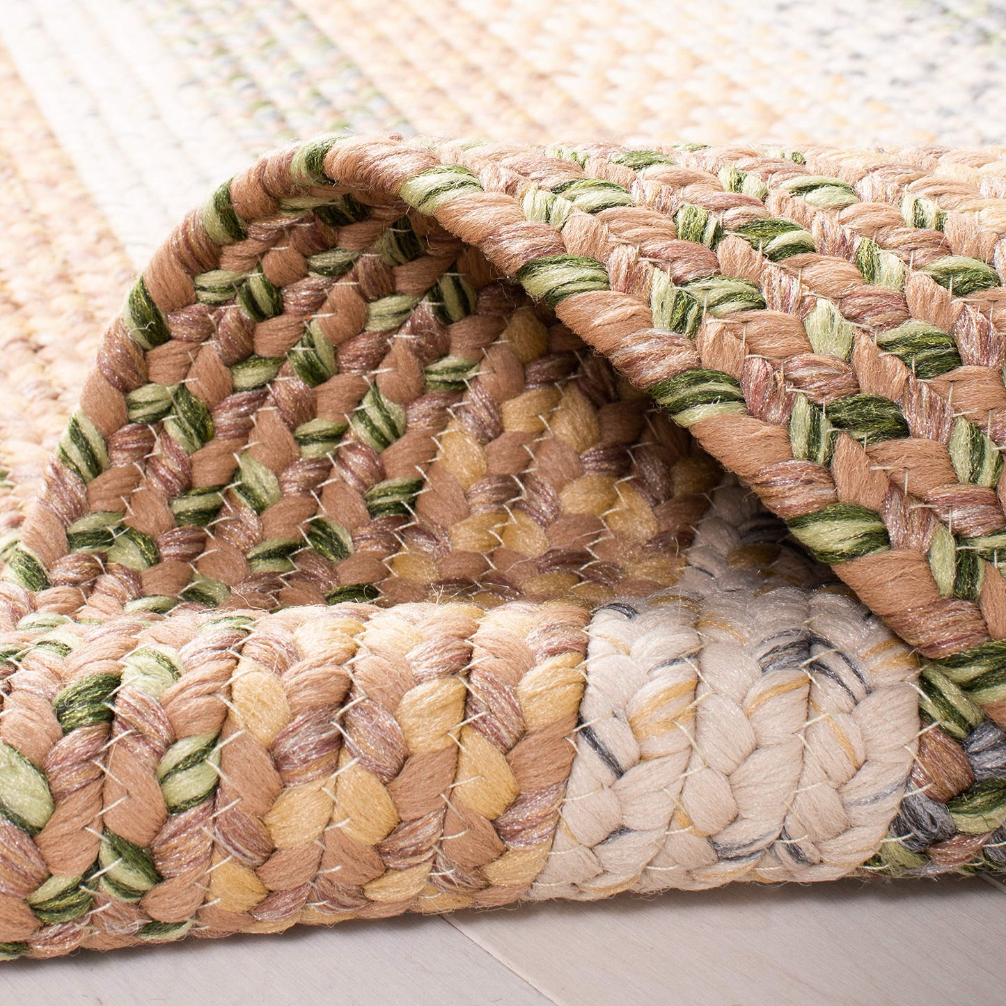 SAFAVIEH Washable Rug Outdoor Braided Collection - 5' x 8' Oval, Tan & Multi, Handmade & Reversible, Non-Shedding & Easy to Clean, Ideal for Patio, Backyard, Mudroom (BRD314A)