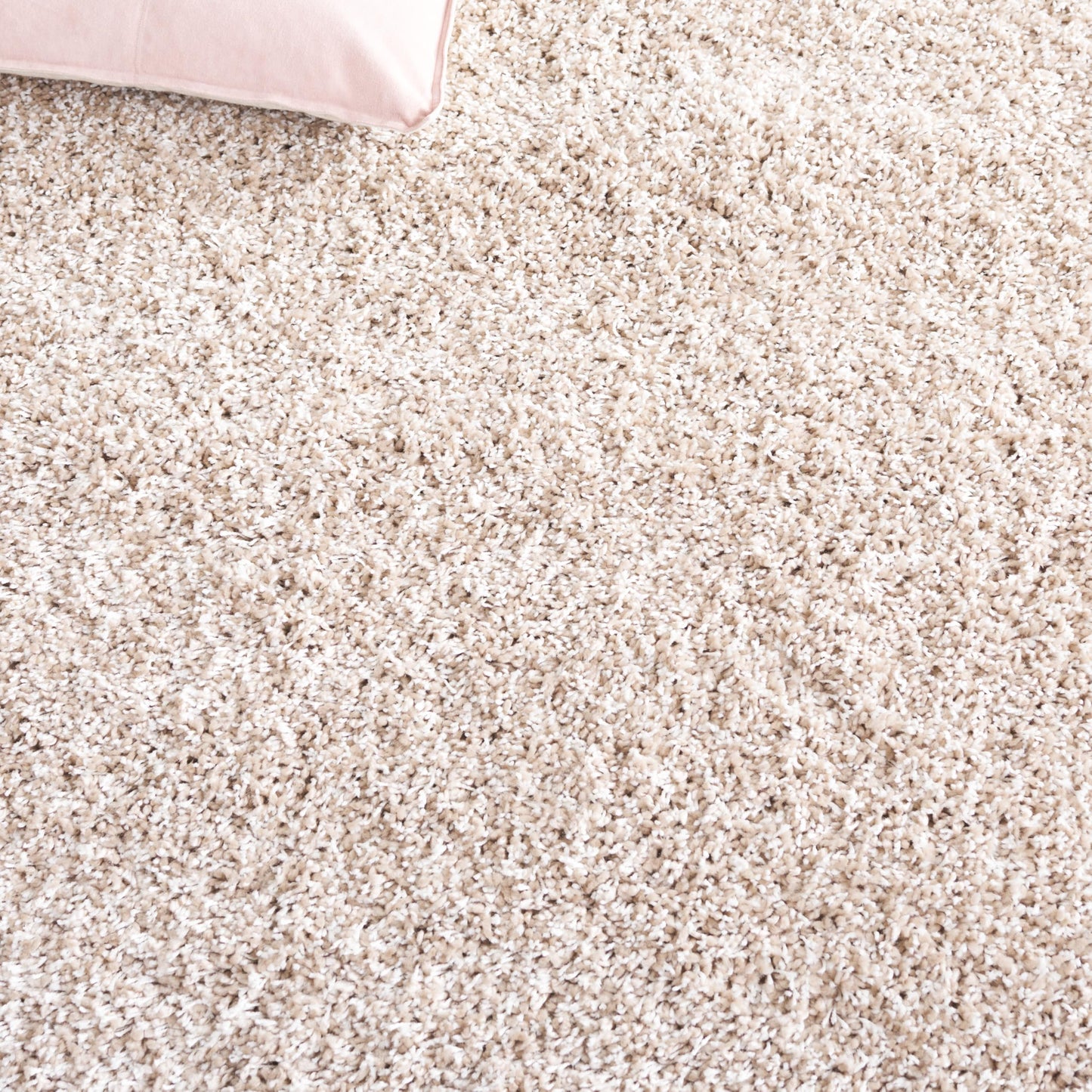 SAFAVIEH Area Rug 8x10 - California Shag Collection - Large - Beige, Non-Shedding & Easy to Clean, Ultra Plush Thick Pile, Ideal for Living Room, Bedroom, Dining Space (SG151-1313)