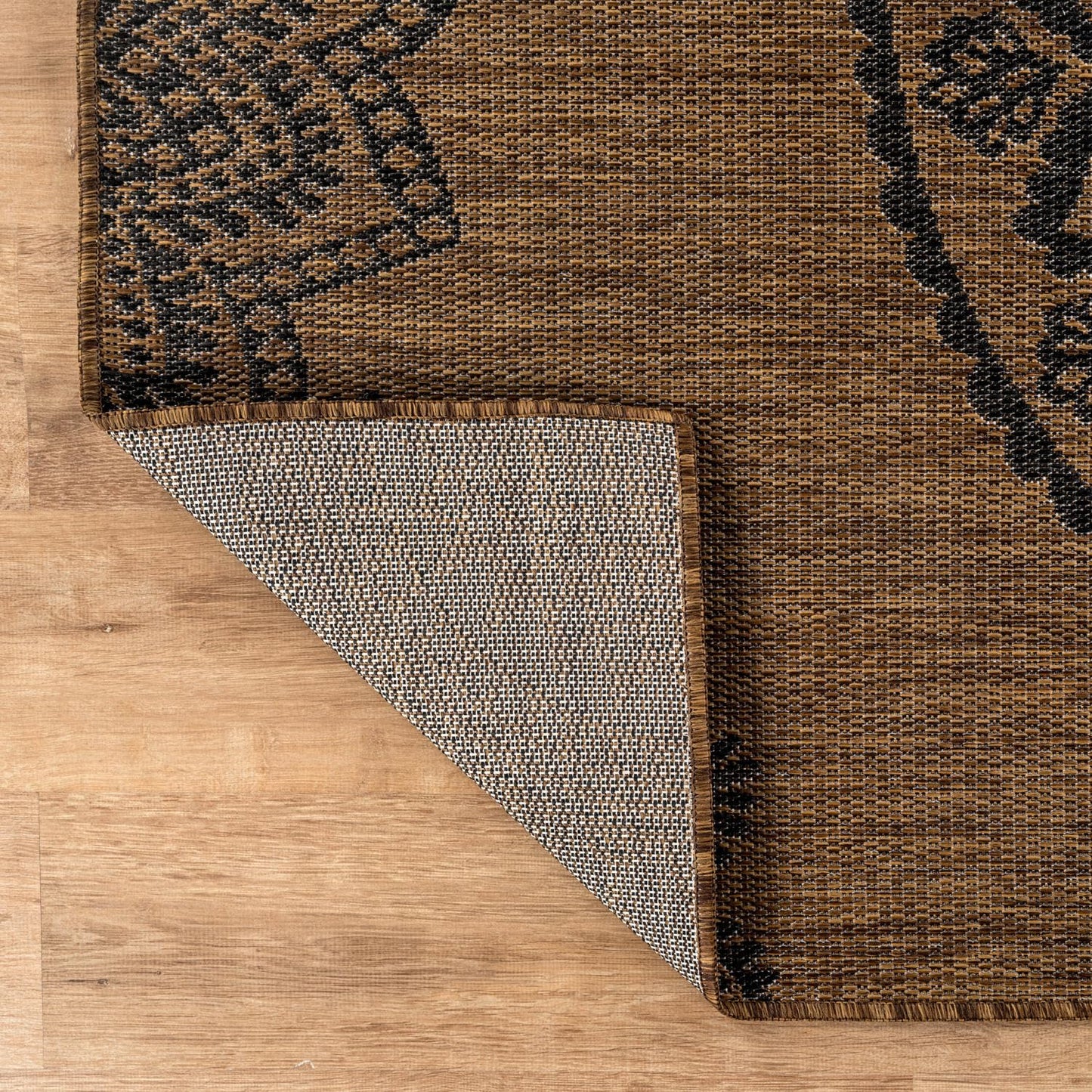 CAMILSON Outdoor Rug 5x7 Modern Area Rugs for Indoor and Outdoor Patios and Porches - Waterproof Washable Non-Shedding Easy-to-Clean Outside Carpet (5 x 7 Medallion - Gold/Black)