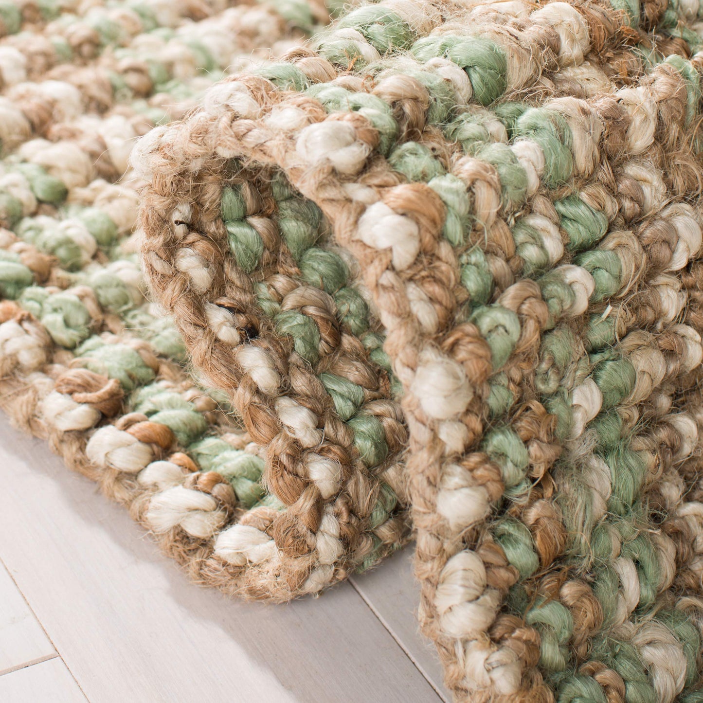 SAFAVIEH Area Rug 3x5 - Natural Fiber Collection - Sage & Natural Brown, Handmade Jute, Farmhouse Style, Chunky Textured Thick Pile (NF447S)