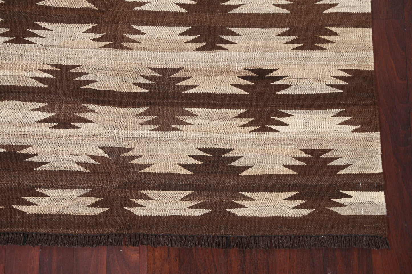 Rug Source Southwestern Collection, 5x6 Kilim Rug, Hand Woven Beige & Ivories Tribal Rug, Oriental 100% Wool Carpet for Foyer, Entryway and Hallway