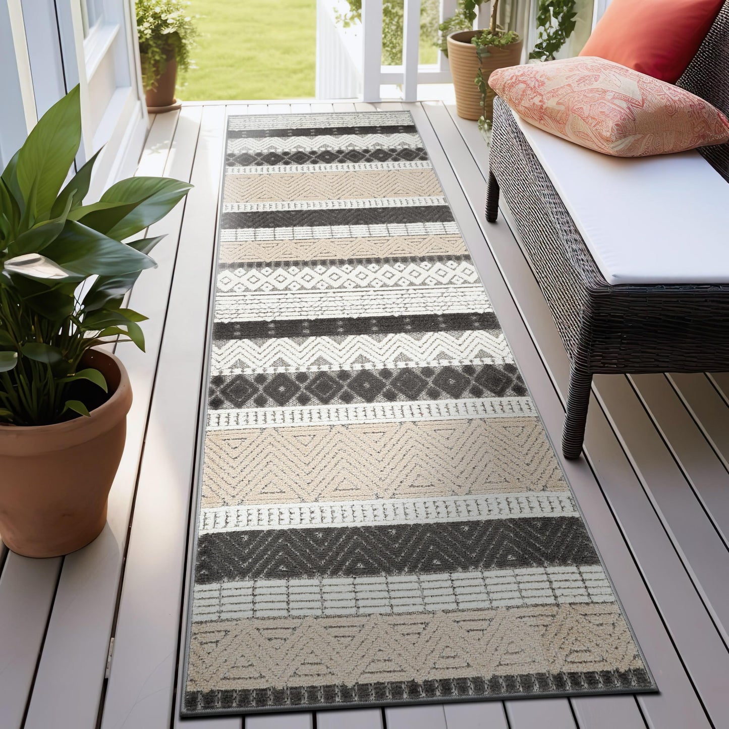 Rugshop Gray Marbella Boho Indoor/Outdoor Runner Rug for Deck,Porch,Hallway, Entryway and Kitchen 2'7" x 6'