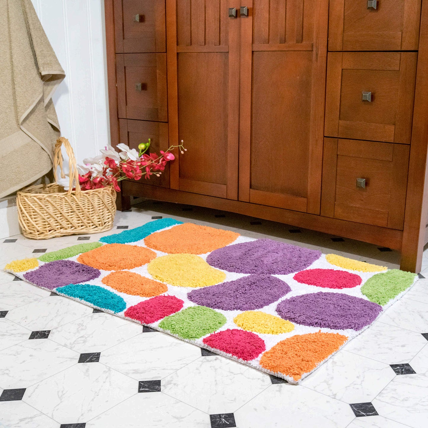 Chesapeake Pebbles Brights Multi Coloured Bath Runner 29400 (24" x 36")