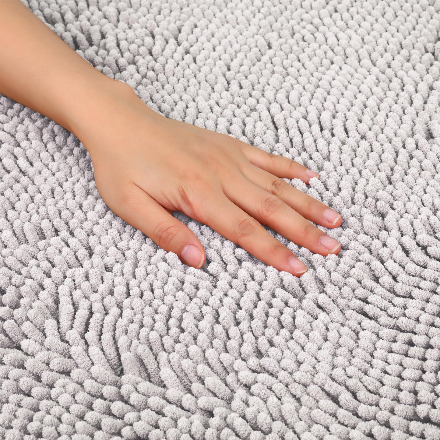 HMETOL Oval Plush Bath Mat, Soft Non Slip Washable Absorbent Rug, Rubber Backing Quick Dry Rugs for Shower Floor, Bathroom Decor 20" x 32" Light Grey