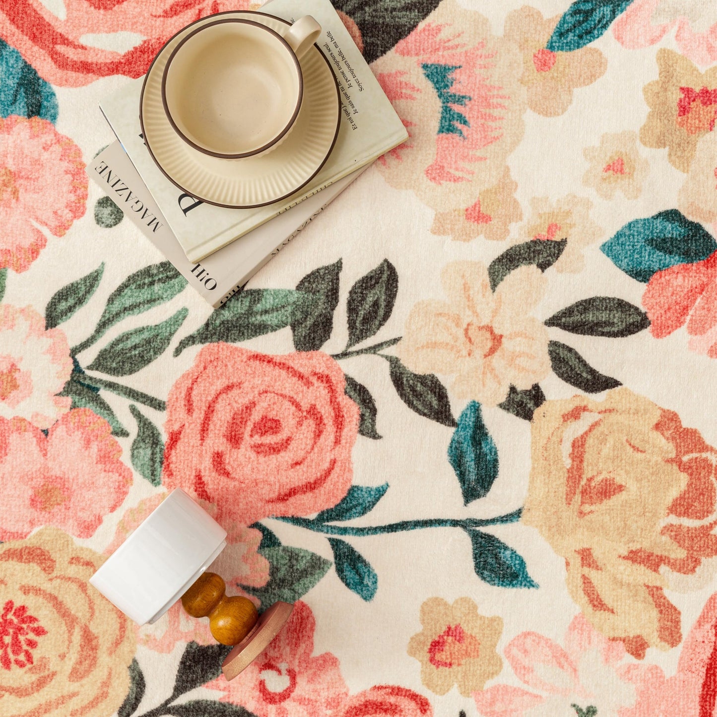 PureCozy Washable Floral Area Rug 4x6 Beige Office Carpet Scalloped Flower Non Slip Soft Living Room Rug Farmhouse Low Pile Thin Indoor Floor Cover for Bathroom Bedroom Kitchen Laundry Dining Room