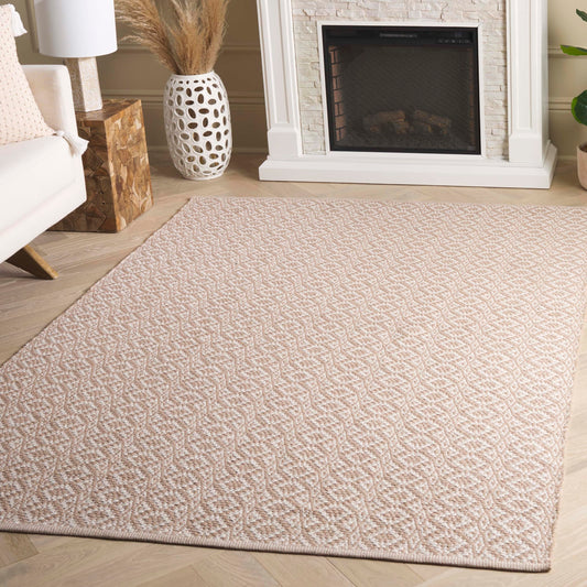 SAFAVIEH Montauk Collection Area Rug - 5' x 7', Ivory & Beige, Handmade Cotton, Ideal for High Traffic Areas in Living Room, Bedroom (MTK716G)