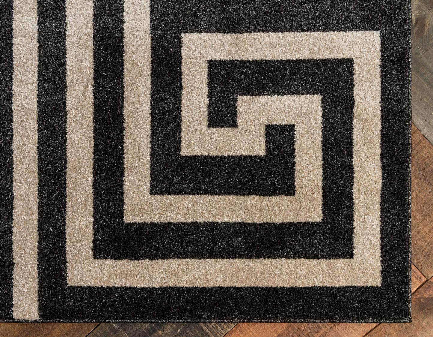 Unique Loom Athens Collection Classic Geometric Modern Border Design Area Rug (5' 0 x 8' 0 Rectangular, Black/ Beige)