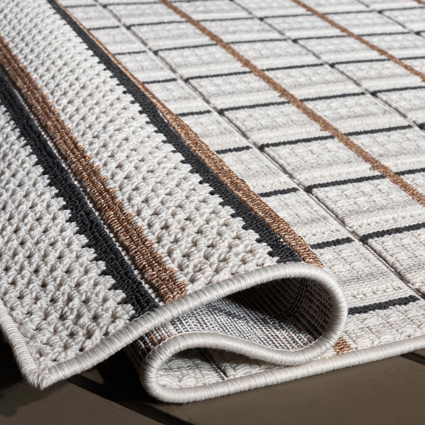 SAFAVIEH Washable Rug Outdoor Veranda Collection - 2'2" x 9' Runner, Ivory & Beige, Weather Resistant & Washable, Ideal for Patio, Backyard, Mudroom, Deck, Dining Space (VER592A)
