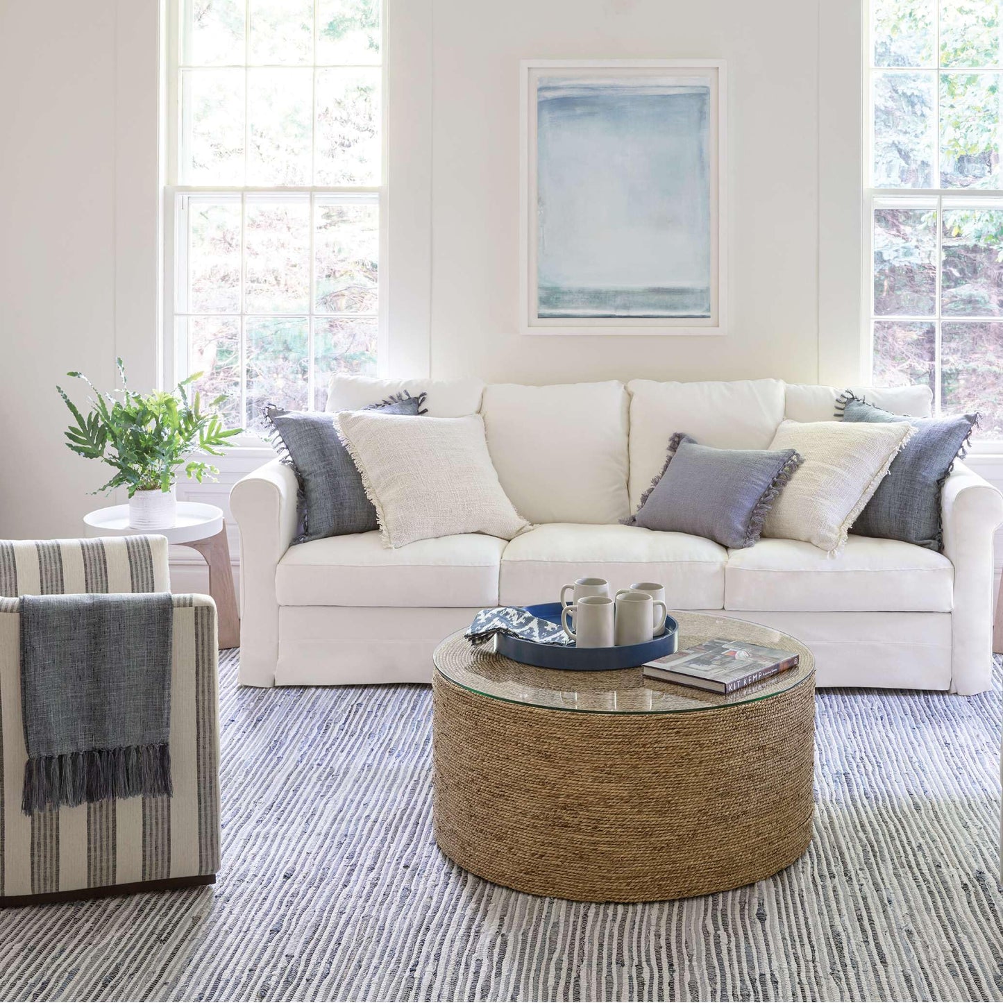 Dash and Albert Denim Rag Ribbed Indoor/Outdoor Area Rug - 2' x 3' Blue/White - Striped Handwoven Accent Rug - Durable, Lightweight, Low to Medium Traffic Areas - Bedrooms, Hallway, Home Offices
