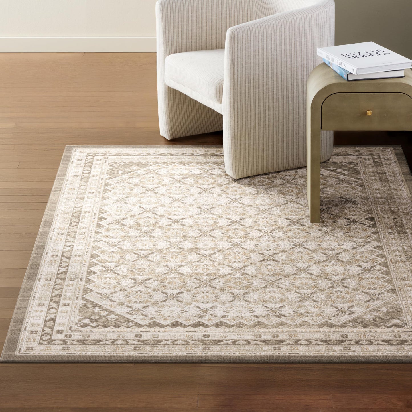 Nicole Miller NEW YORK Mirella Distressed Border Indoor Area Rug, Soft Textured Rug, Ivory/Beige, 5'2"x7'2"