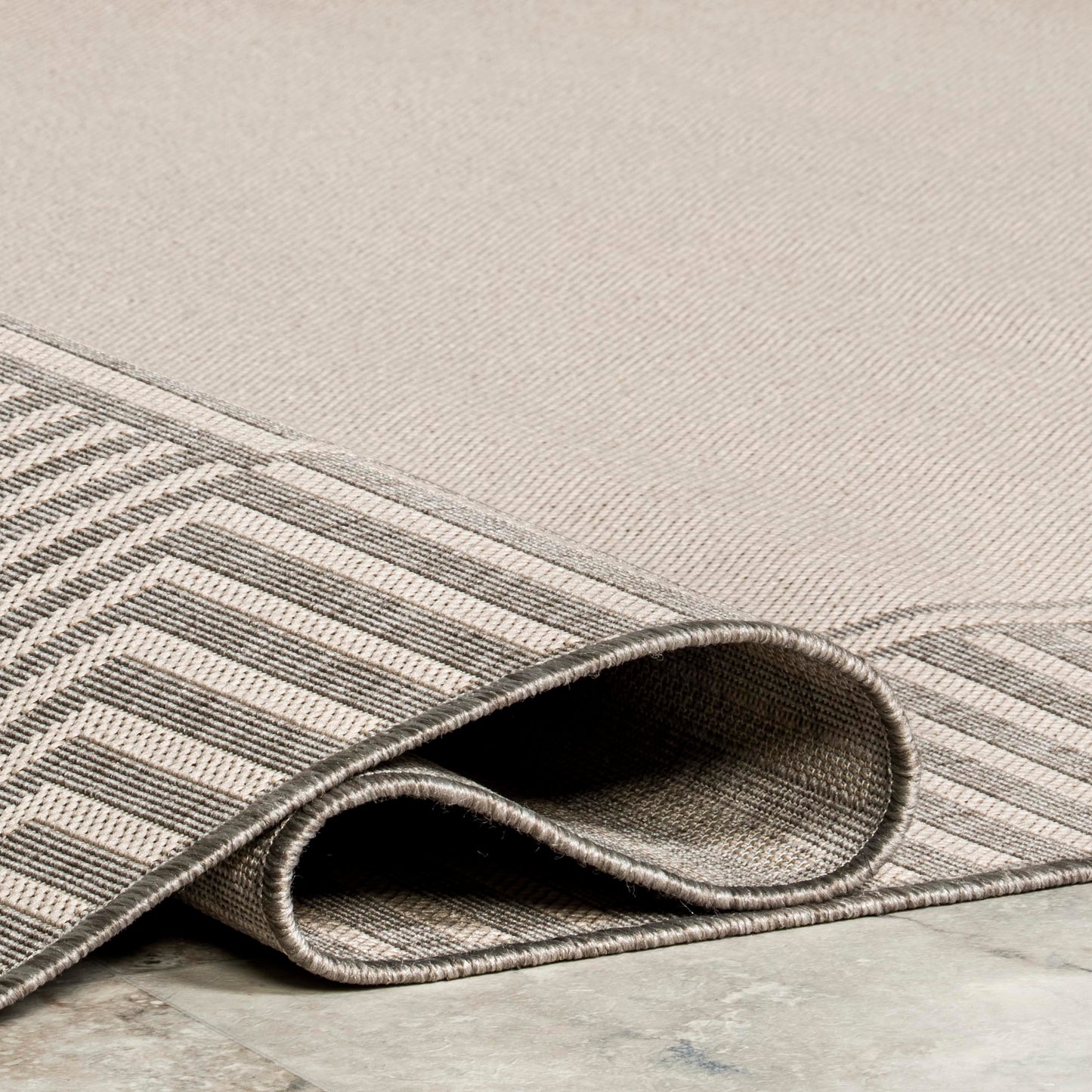Nuloom Asha Light Grey/Ivory, 2' x 8', Casual, Striped Border, Soft and Cozy, High Traffic, Easy Clean, Durable Runner for Indoor/Outdoor Patio, Deck, Porch, Garden, Courtyard
