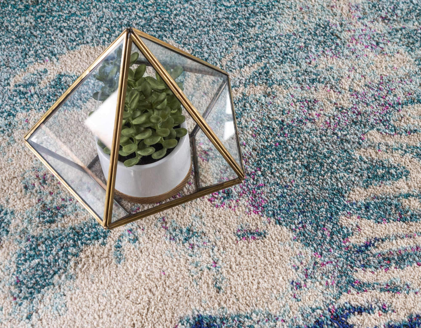Unique Loom Positano Collection Coastal Modern Coral Lobster Shells Light Blue Area Rug (8' x 10')