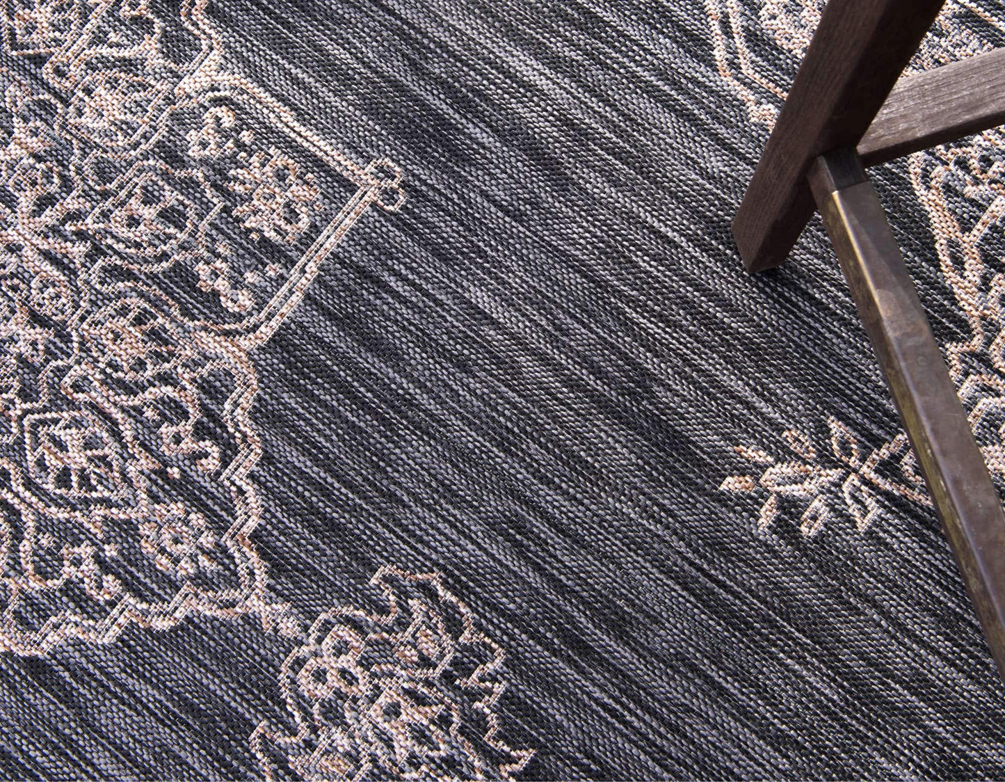 Unique Loom Outdoor Traditional Collection Area Rug - Antique (9' x 12' Rectangle, Charcoal Gray/ Natural)