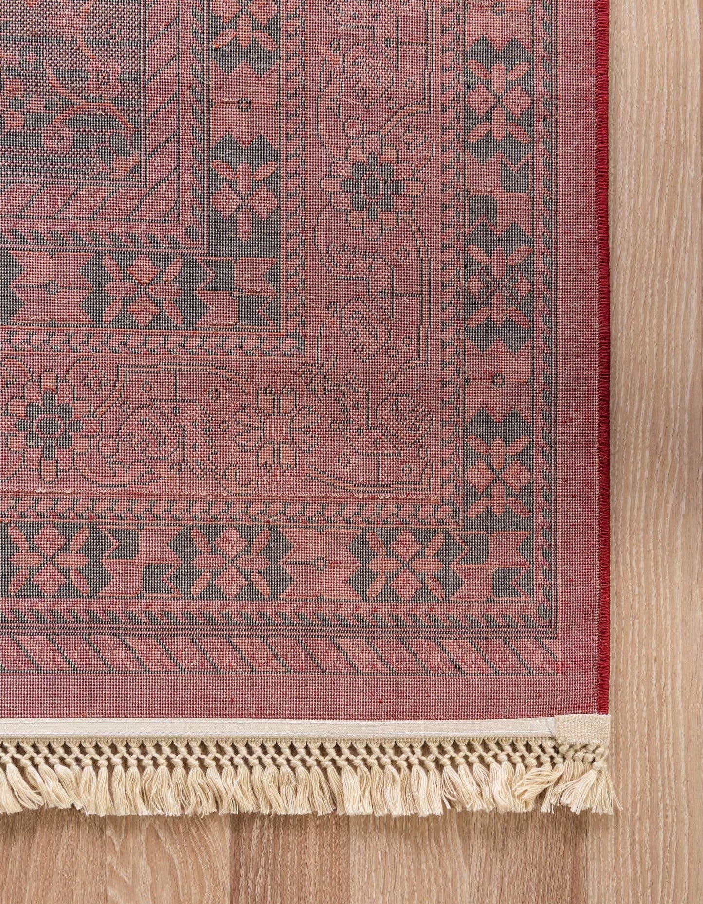 Unique Loom Tekke Collection Area Rug - Sheibani (6' 1" x 9' Rectangle, Red/ Black)